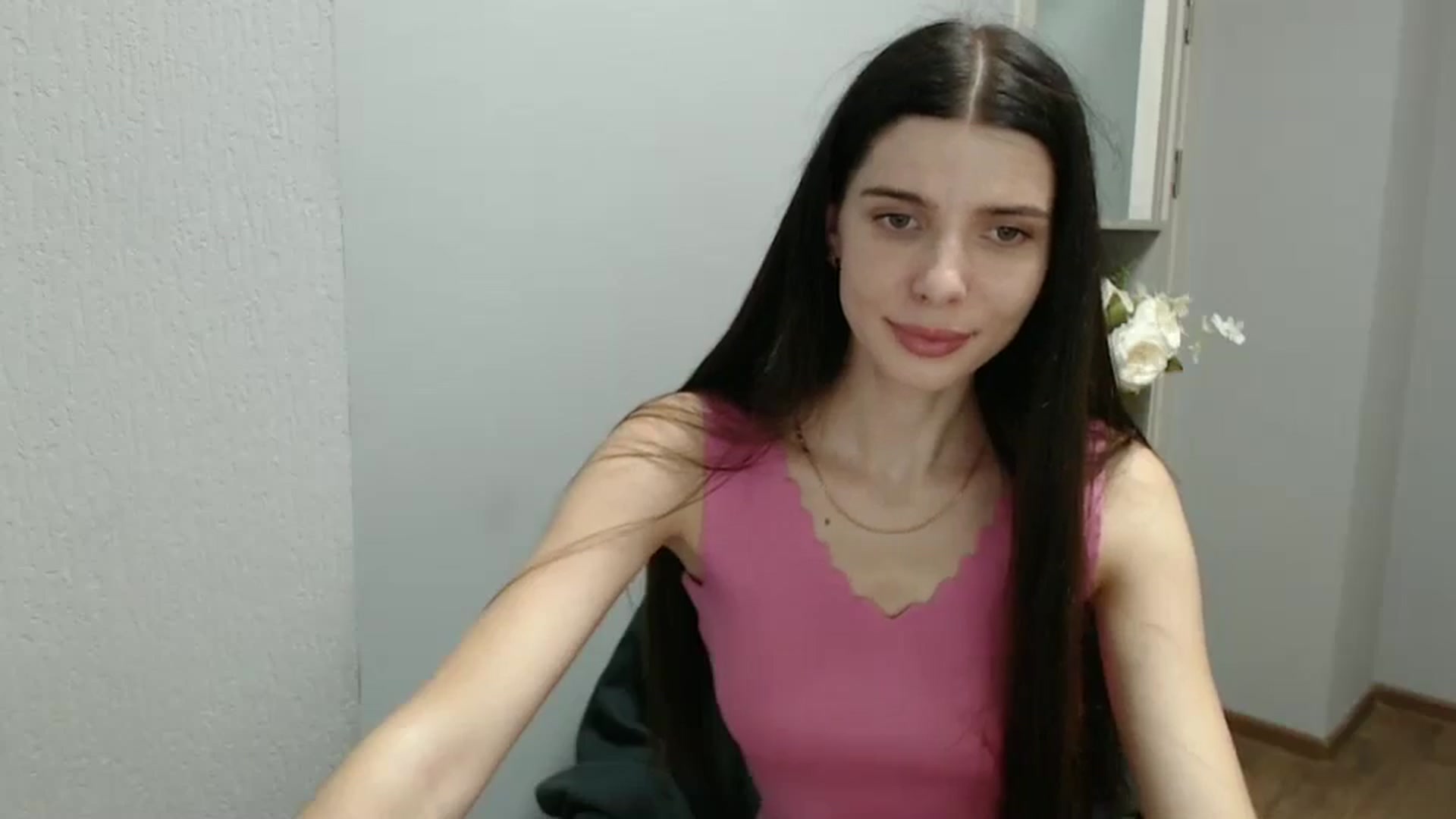 Gallery image thumbnail from NicoleVon's myfreecams stream on, 09/13/2024, 08:39 image 11 of 20