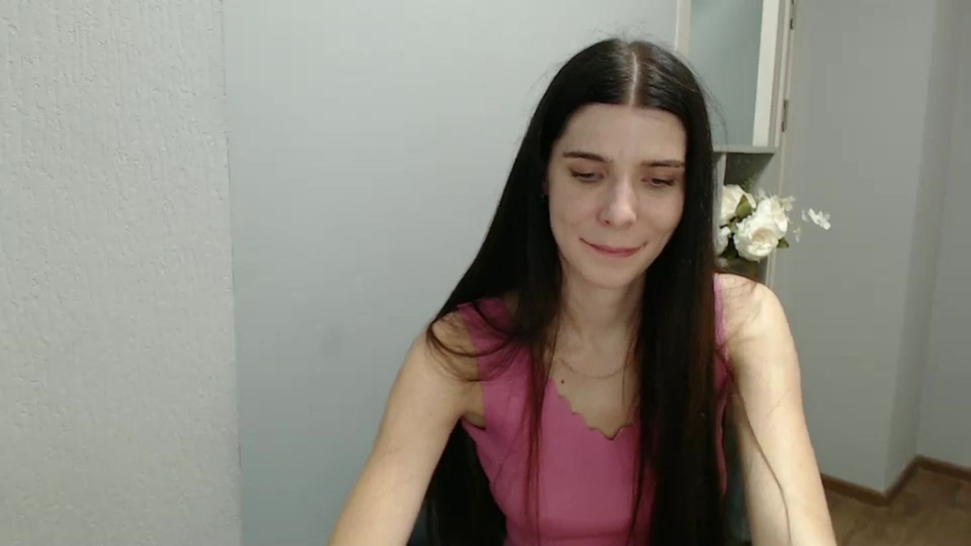 Gallery image thumbnail from NicoleVon's myfreecams stream on, 09/13/2024, 08:39 image 18 of 20