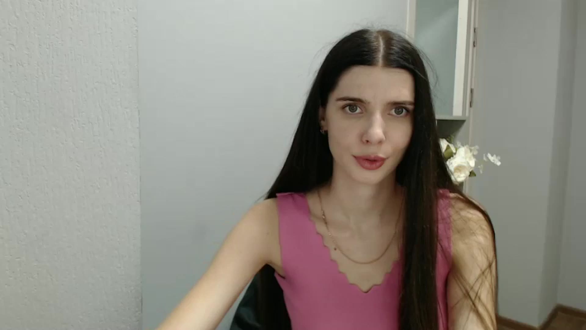Gallery image thumbnail from NicoleVon's myfreecams stream on, 09/13/2024, 08:39 image 2 of 20