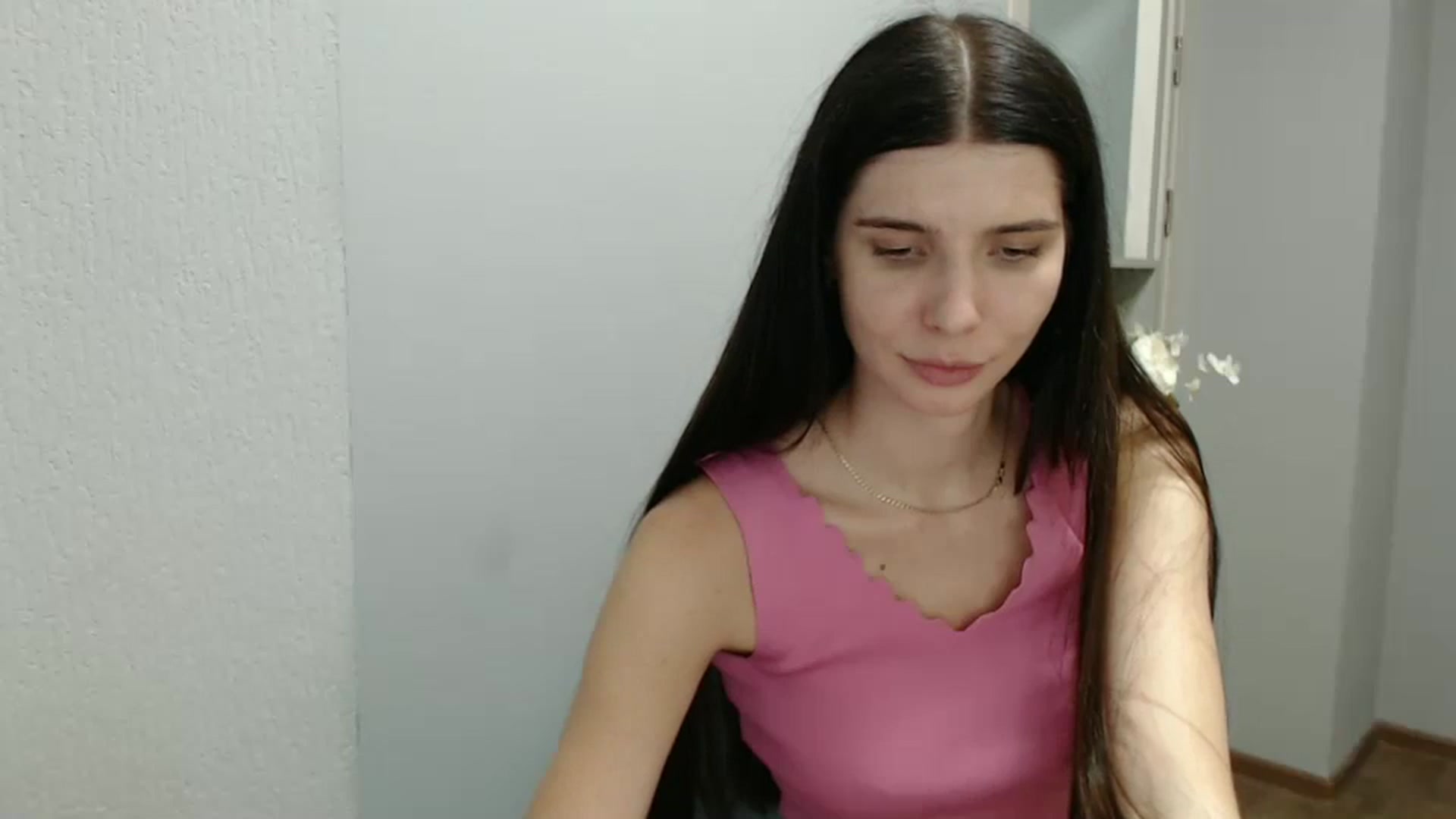 Gallery image thumbnail from NicoleVon's myfreecams stream on, 09/13/2024, 11:41 image 8 of 20