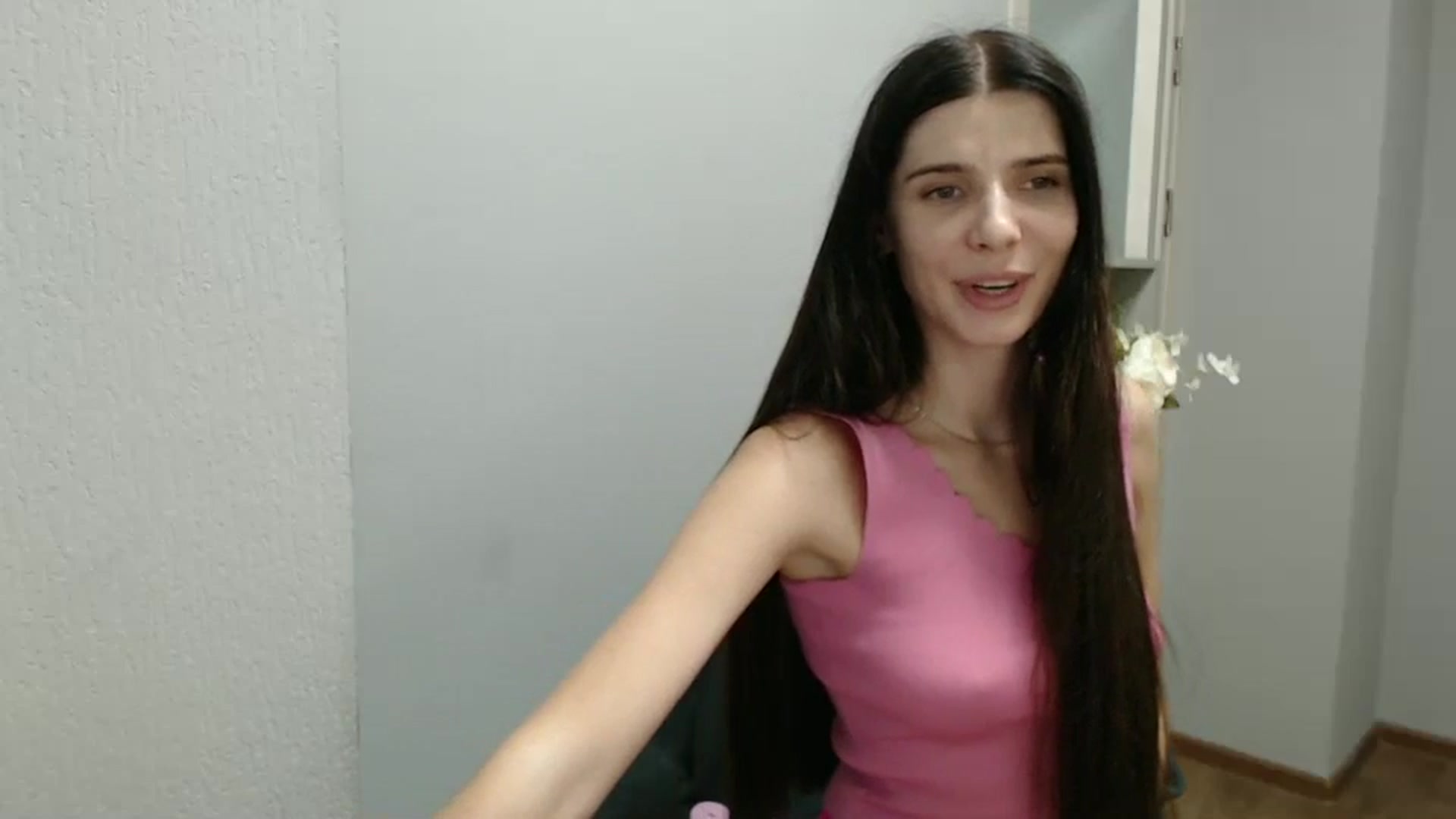 Gallery image thumbnail from NicoleVon's myfreecams stream on, 09/13/2024, 11:41 image 12 of 20