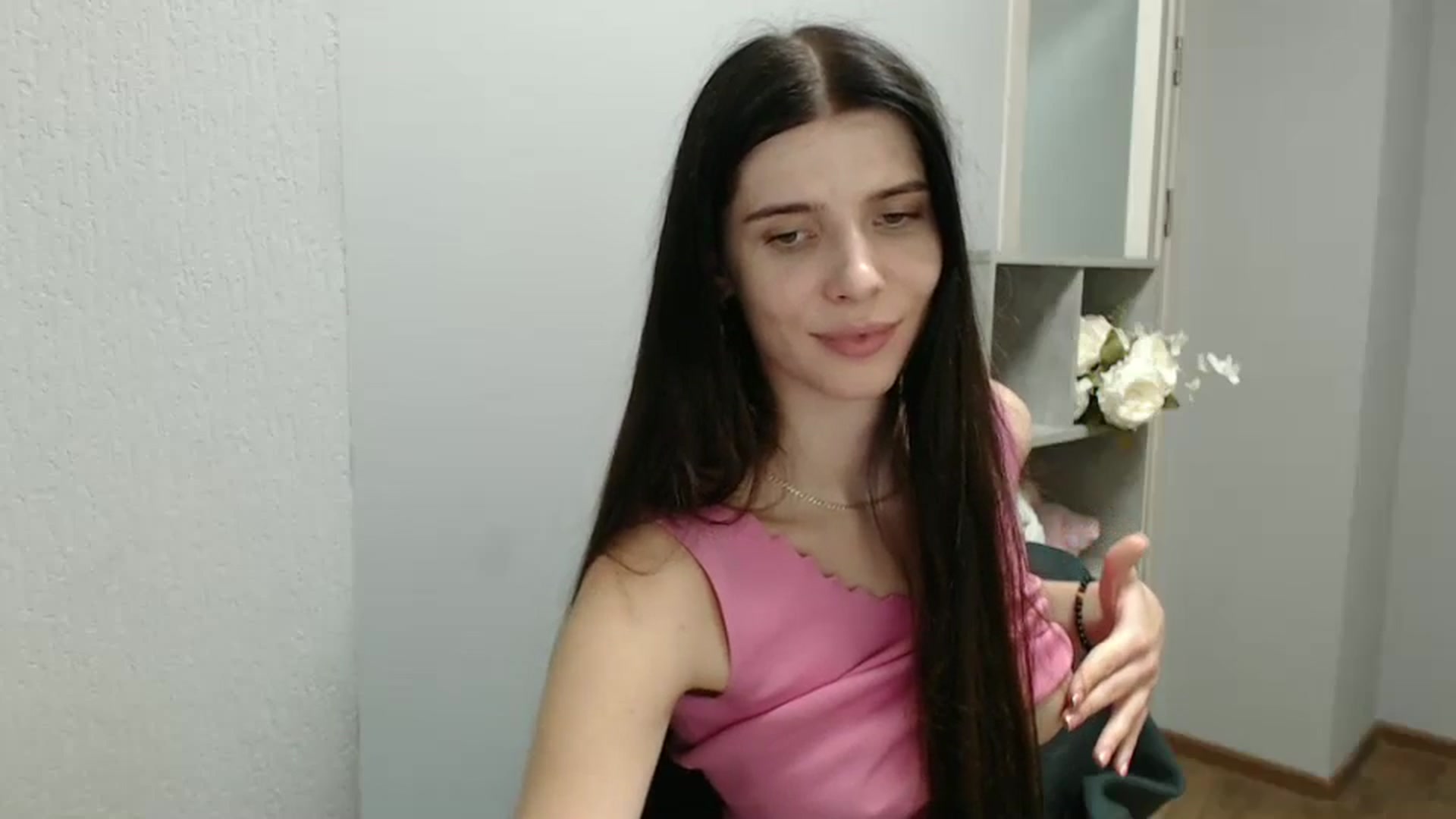 Gallery image thumbnail from NicoleVon's myfreecams stream on, 09/13/2024, 11:41 image 13 of 20
