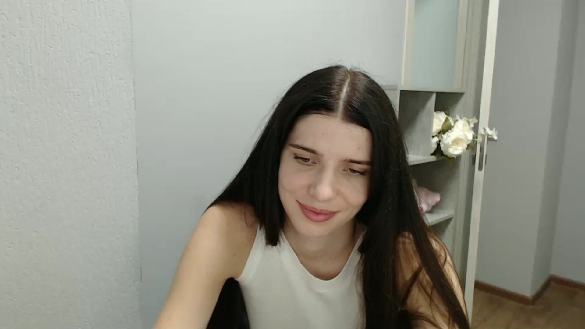Gallery image thumbnail from NicoleVon's myfreecams stream on, 09/15/2024, 08:18 image 12 of 20