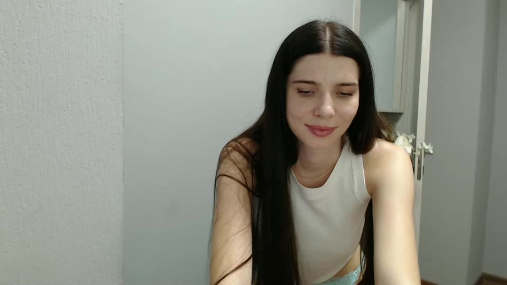 Gallery image thumbnail from NicoleVon's myfreecams stream on, 09/15/2024, 08:41 image 7 of 20