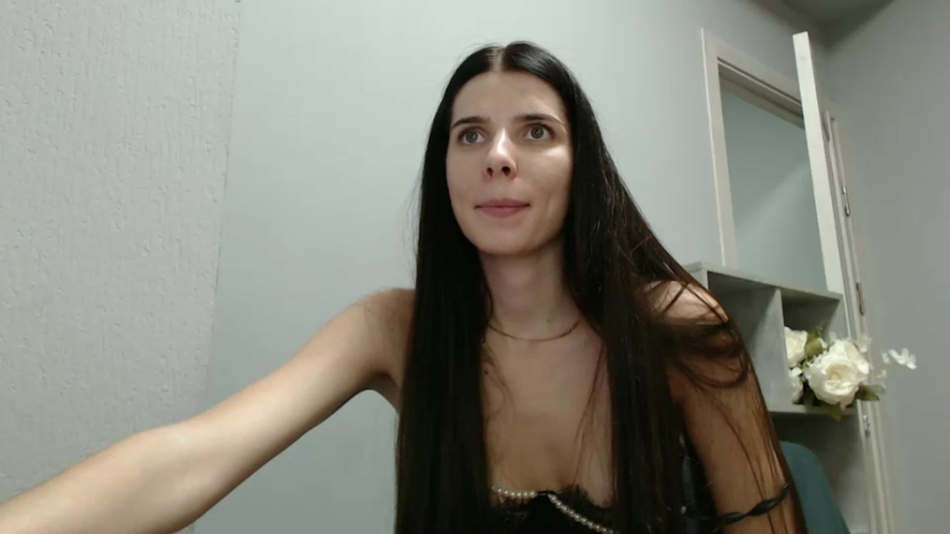 Gallery image thumbnail from NicoleVon's myfreecams stream on, 09/16/2024, 12:13 image 20 of 20