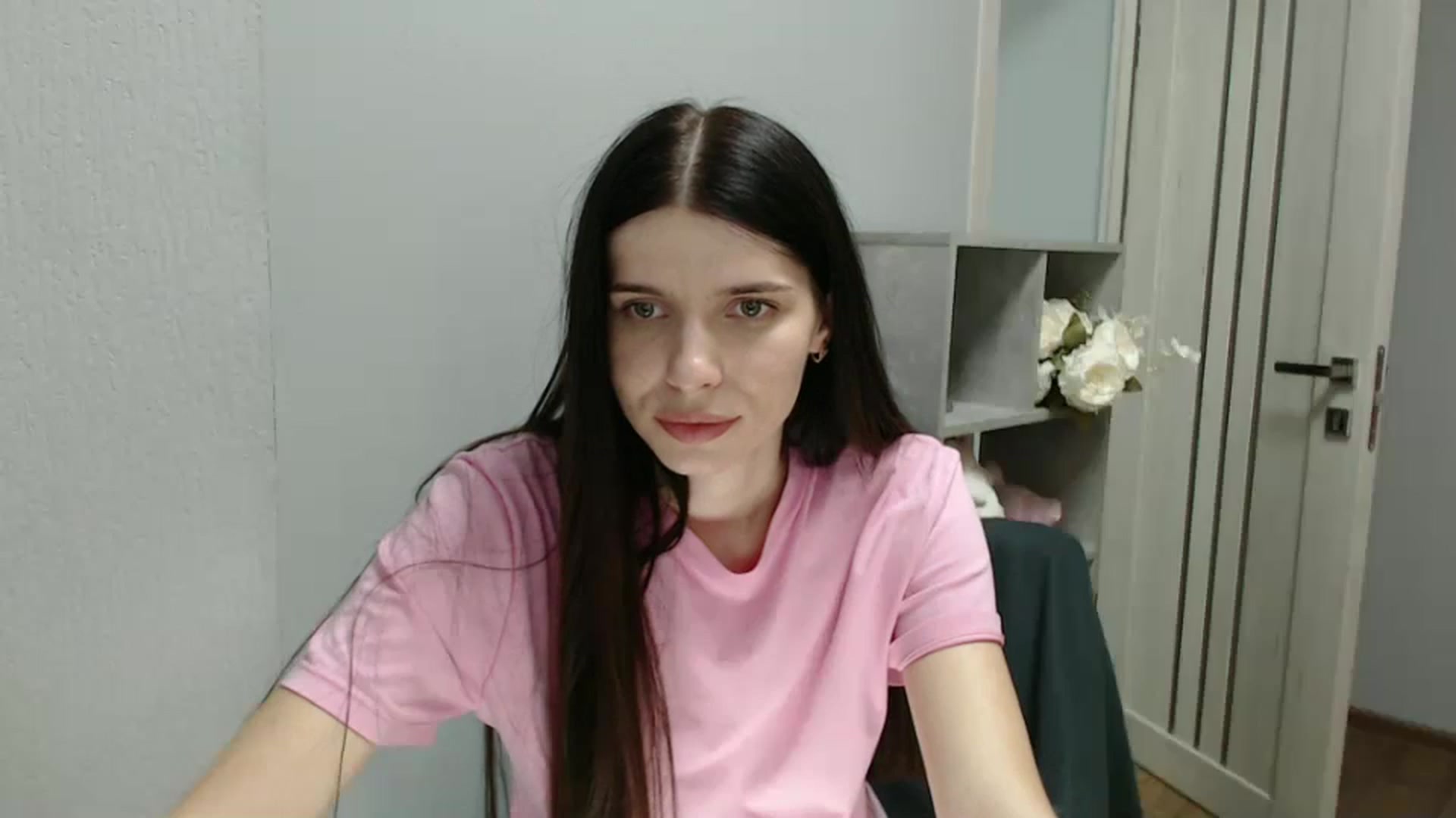 Gallery image thumbnail from NicoleVon's myfreecams stream on, 09/18/2024, 08:49 image 4 of 20