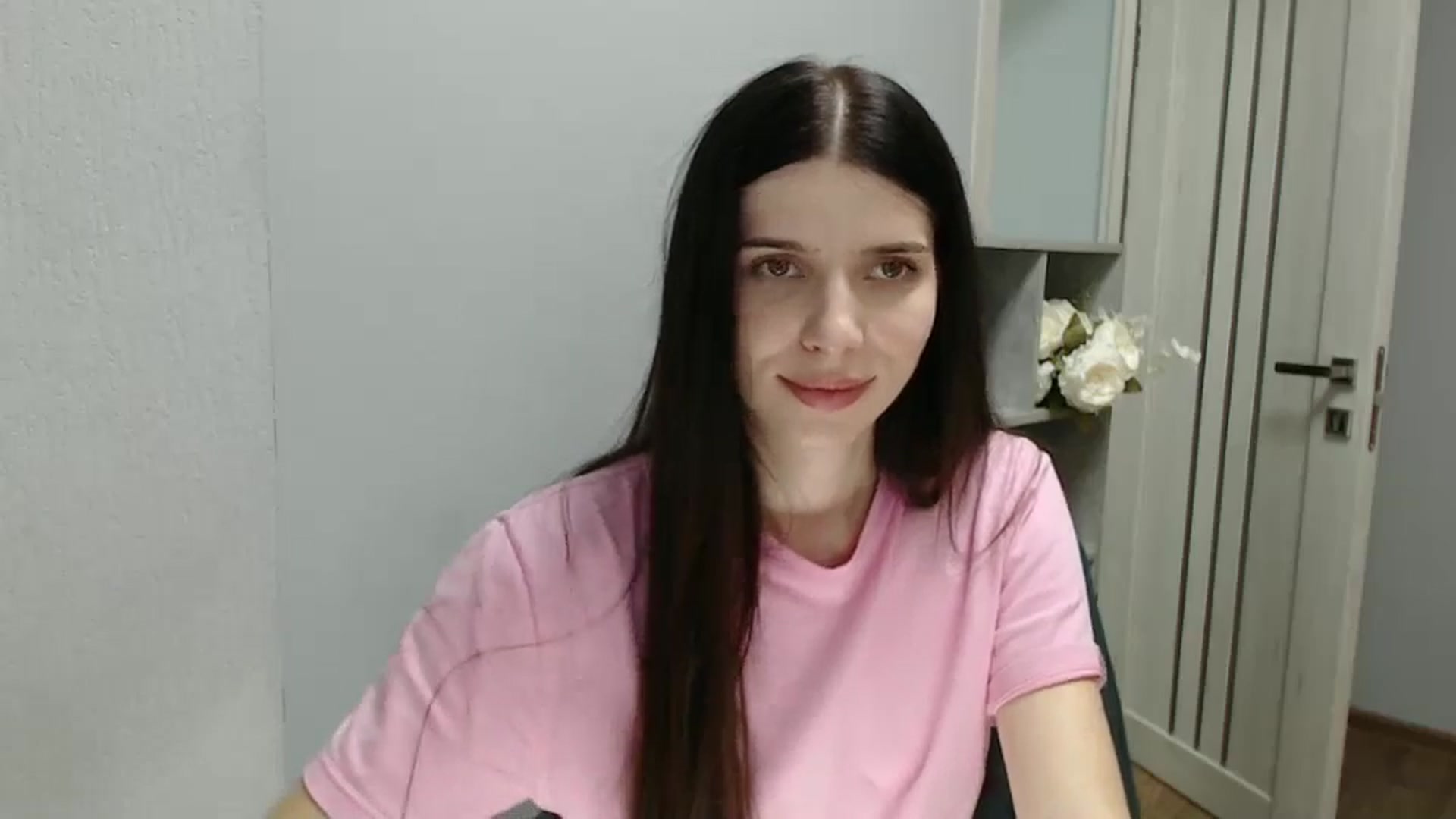 Gallery image thumbnail from NicoleVon's myfreecams stream on, 09/18/2024, 08:49 image 20 of 20