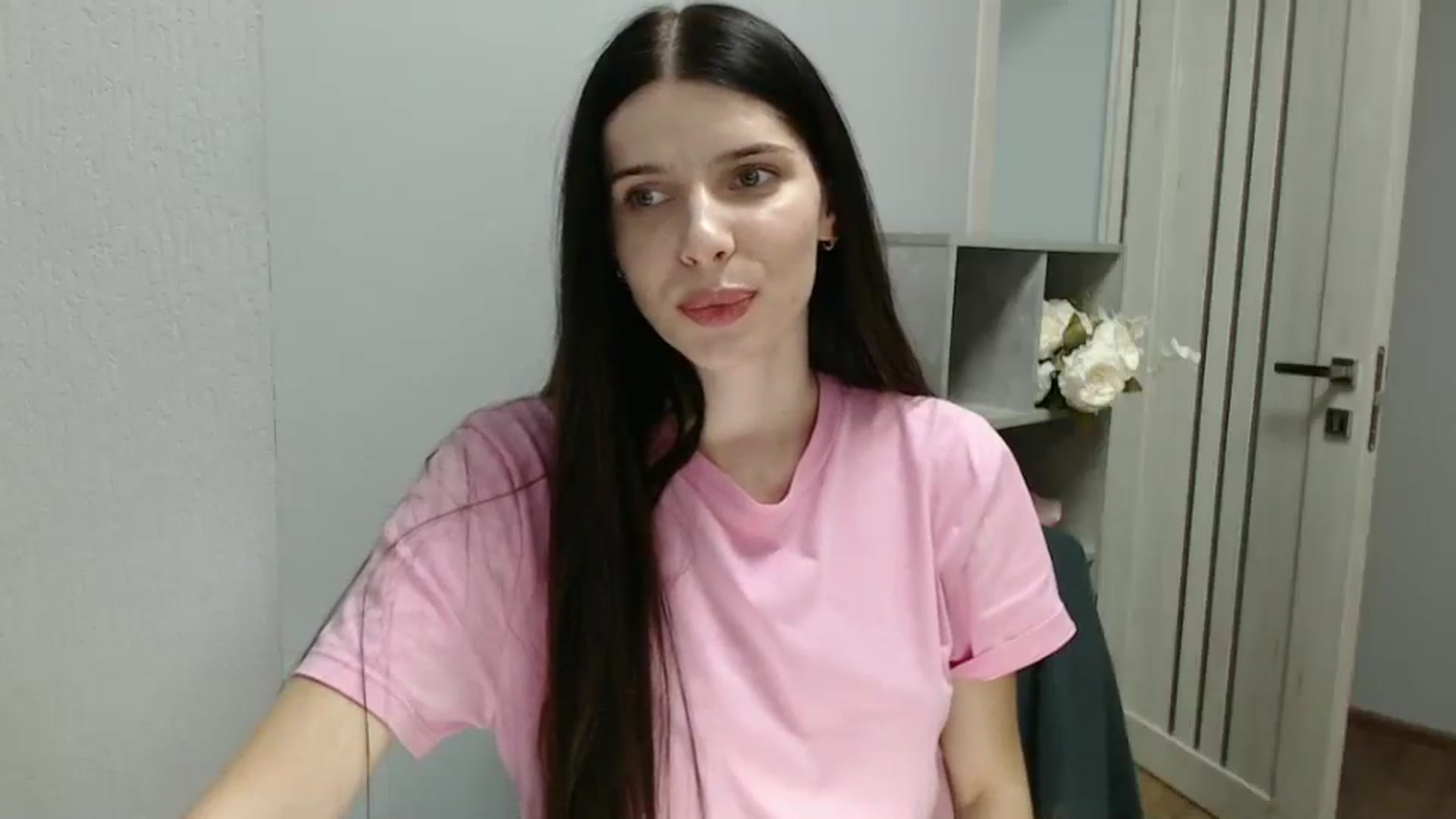 Gallery image thumbnail from NicoleVon's myfreecams stream on, 09/18/2024, 08:49 image 3 of 20