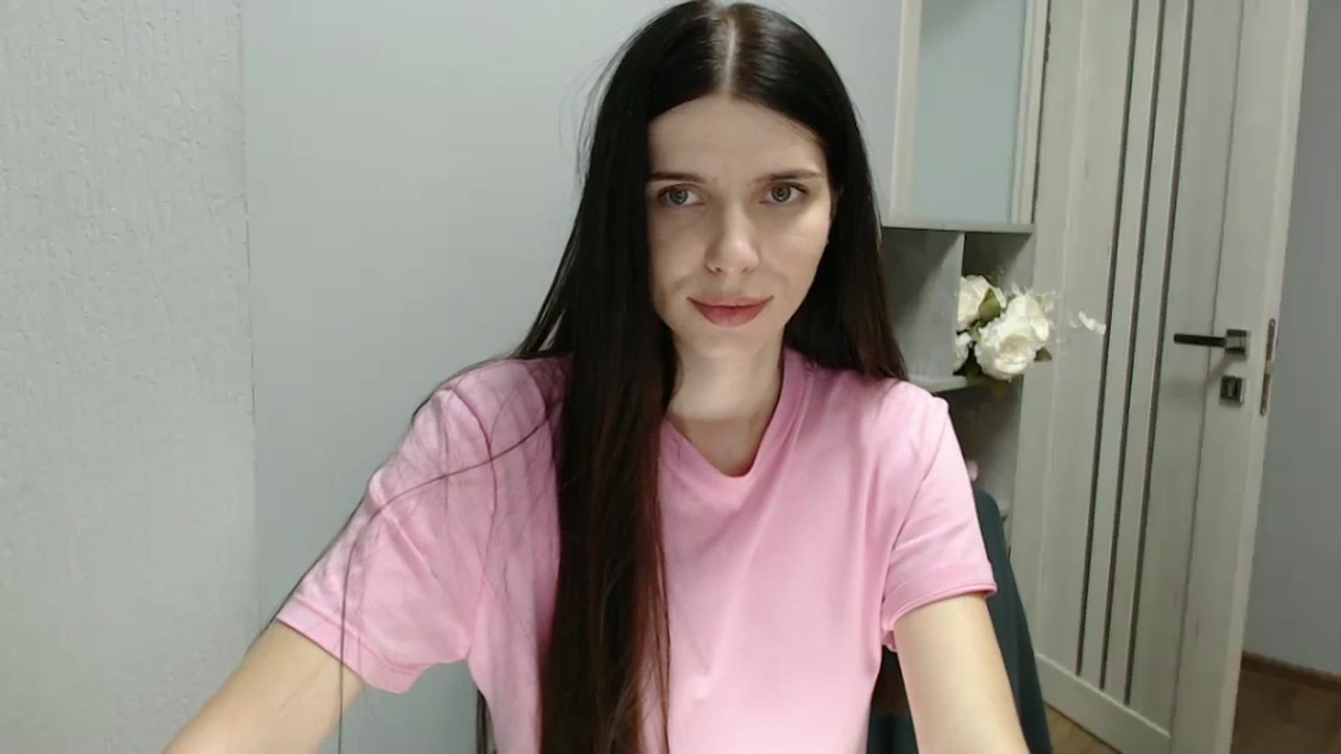 Gallery image thumbnail from NicoleVon's myfreecams stream on, 09/18/2024, 08:49 image 2 of 20