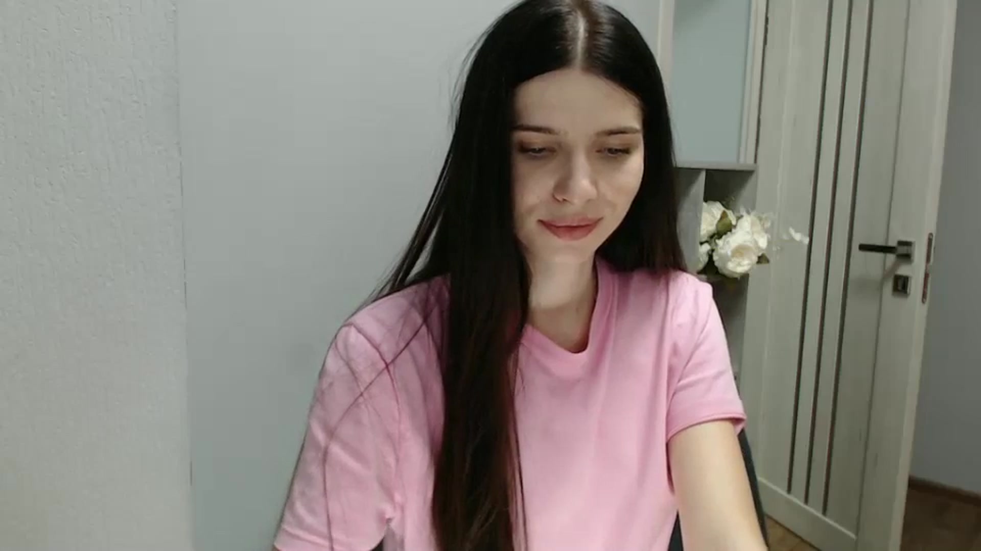 Gallery image thumbnail from NicoleVon's myfreecams stream on, 09/18/2024, 08:49 image 6 of 20