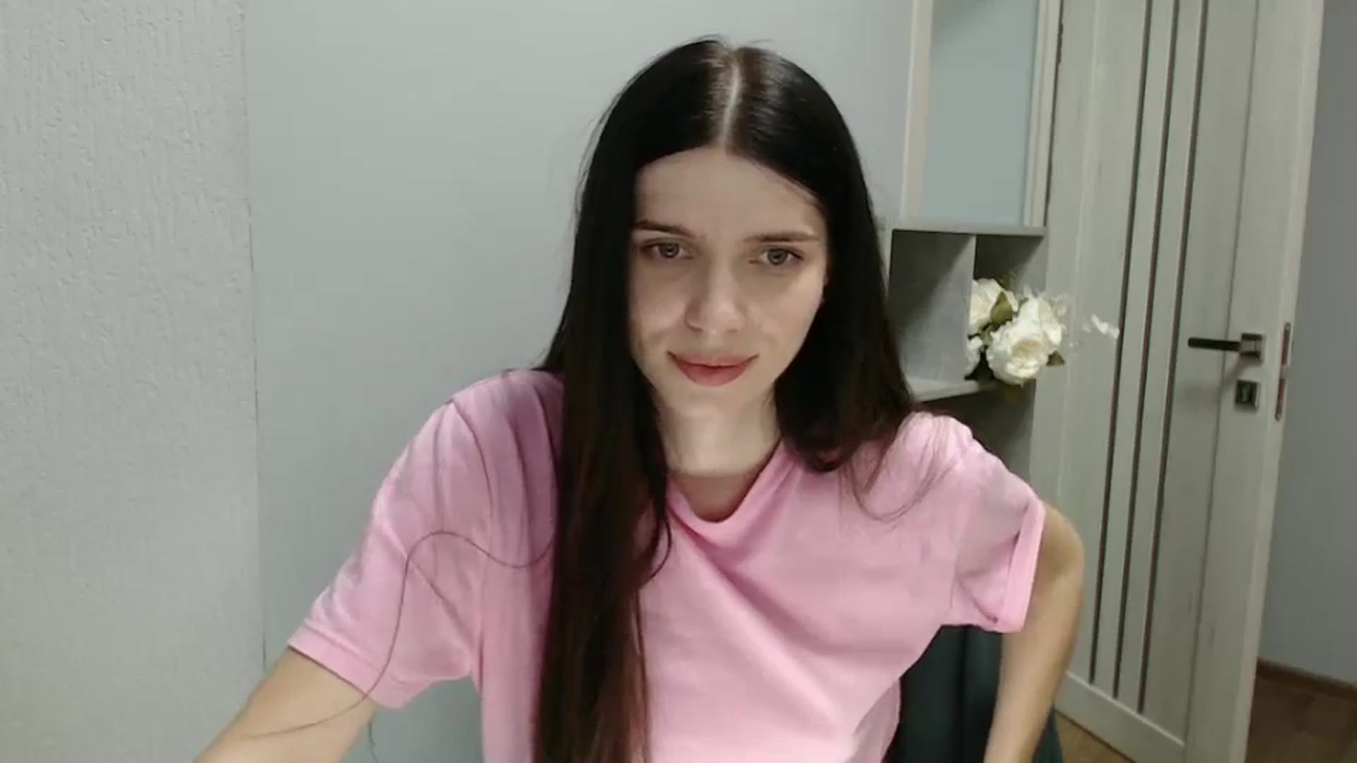 Gallery image thumbnail from NicoleVon's myfreecams stream on, 09/18/2024, 08:49 image 19 of 20