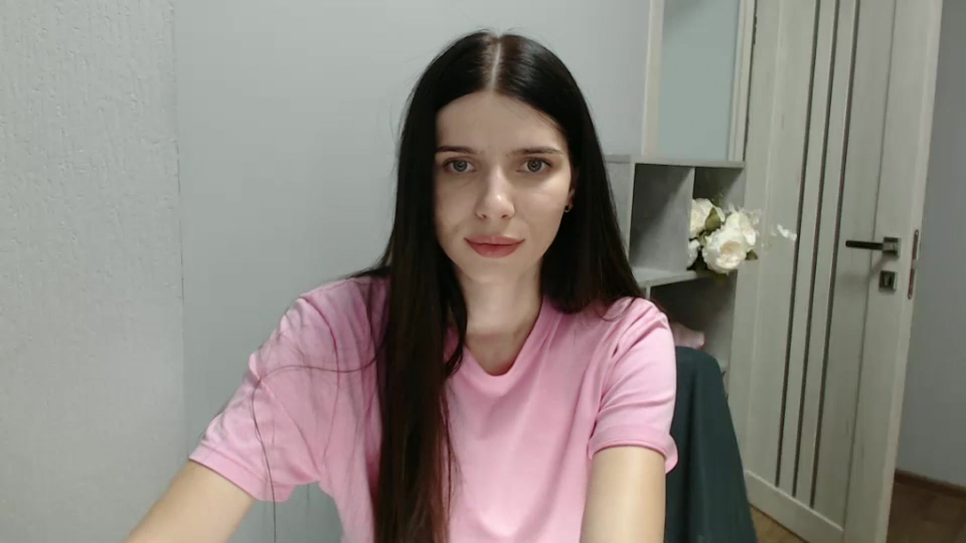Gallery image thumbnail from NicoleVon's myfreecams stream on, 09/18/2024, 08:49 image 8 of 20
