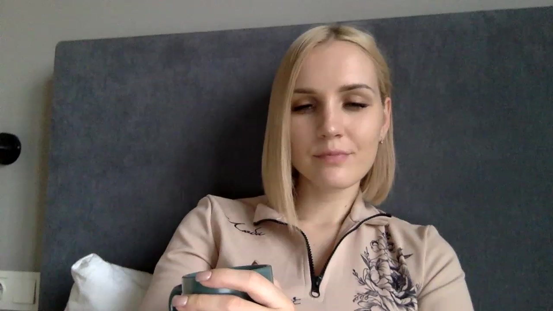 Gallery image thumbnail from Nicole_1286's myfreecams stream on, 11/18/2022, 13:12 image 6 of 20