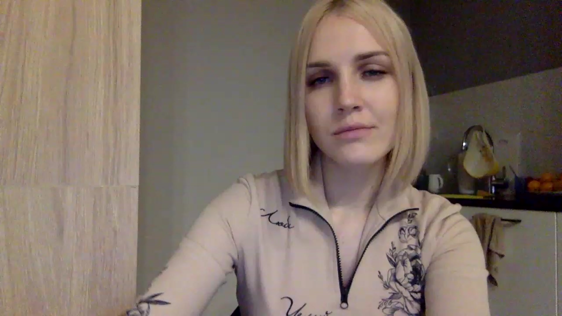 Gallery image thumbnail from Nicole_1286's myfreecams stream on, 11/22/2022, 21:49 image 3 of 20