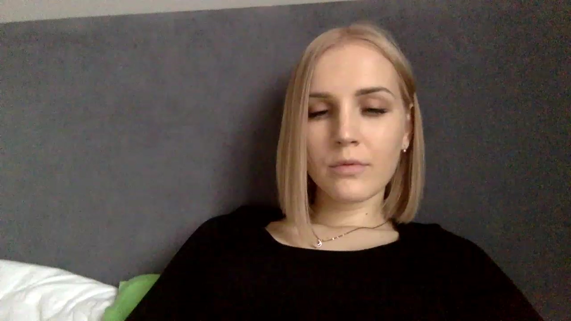 Gallery image thumbnail from Nicole_1286's myfreecams stream on, 11/28/2022, 12:51 image 9 of 20