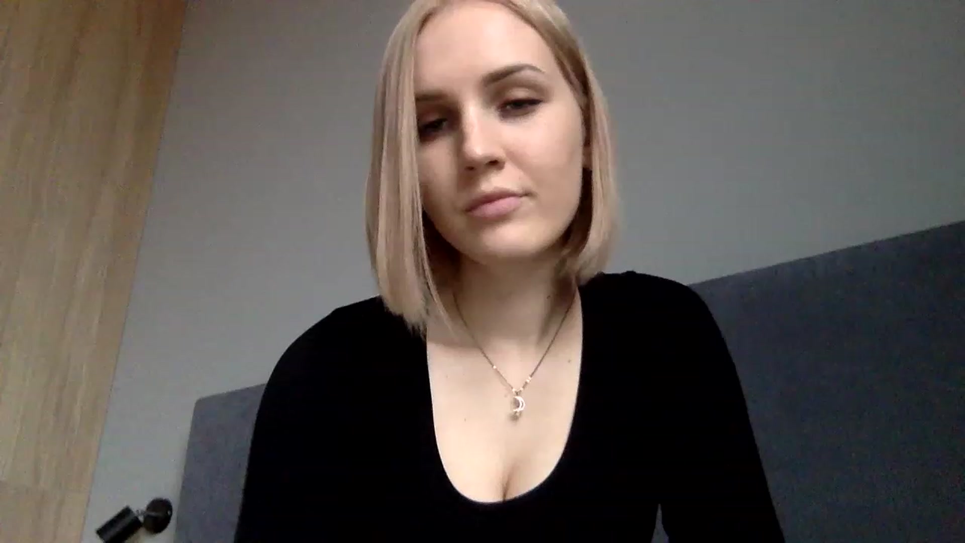 Gallery image thumbnail from Nicole_1286's myfreecams stream on, 11/28/2022, 12:51 image 1 of 20