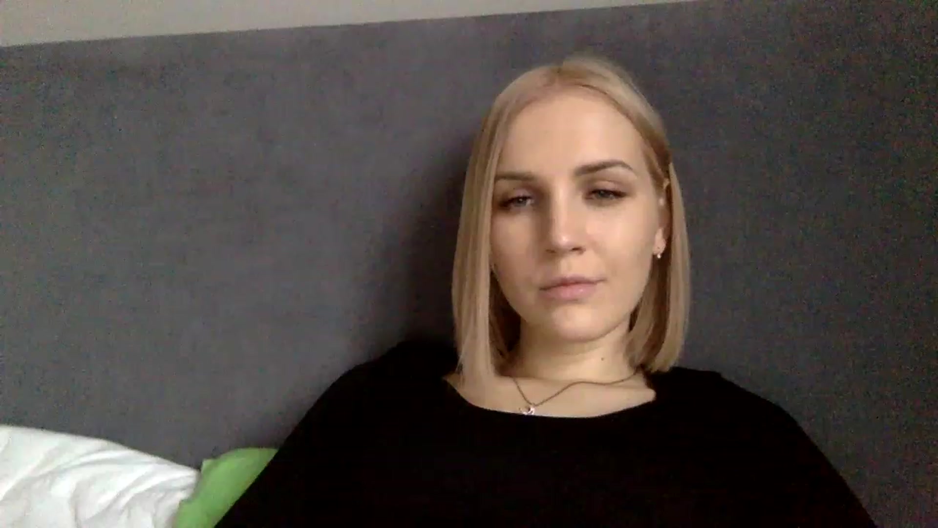 Gallery image thumbnail from Nicole_1286's myfreecams stream on, 11/28/2022, 12:51 image 16 of 20