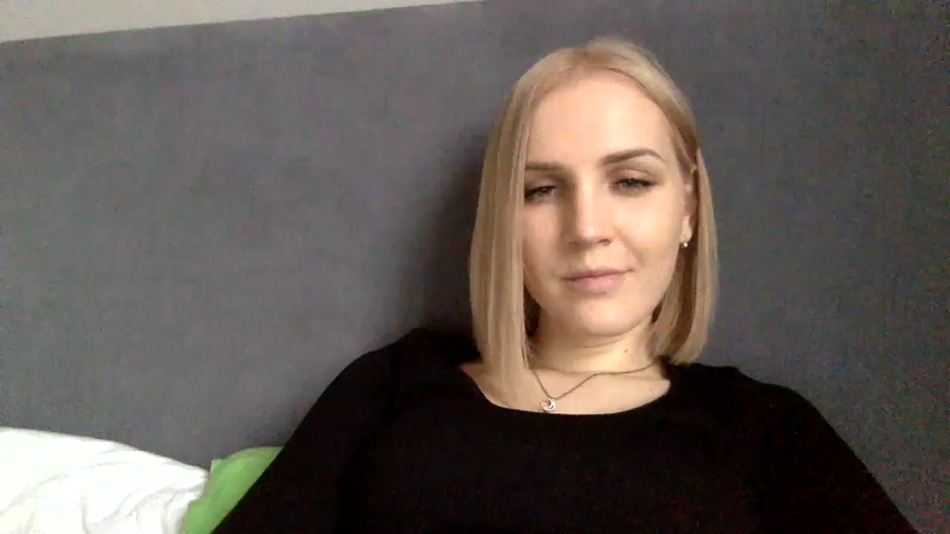 Gallery image thumbnail from Nicole_1286's myfreecams stream on, 11/28/2022, 12:51 image 12 of 20
