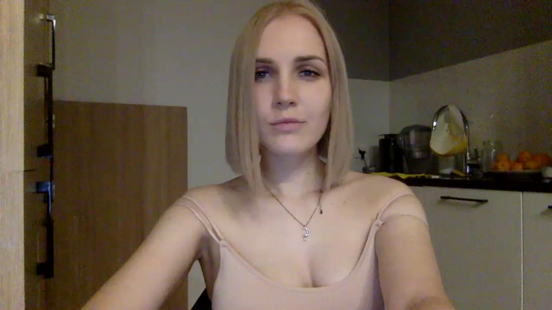 Gallery image thumbnail from Nicole_1286's myfreecams stream on, 11/28/2022, 21:16 image 12 of 20
