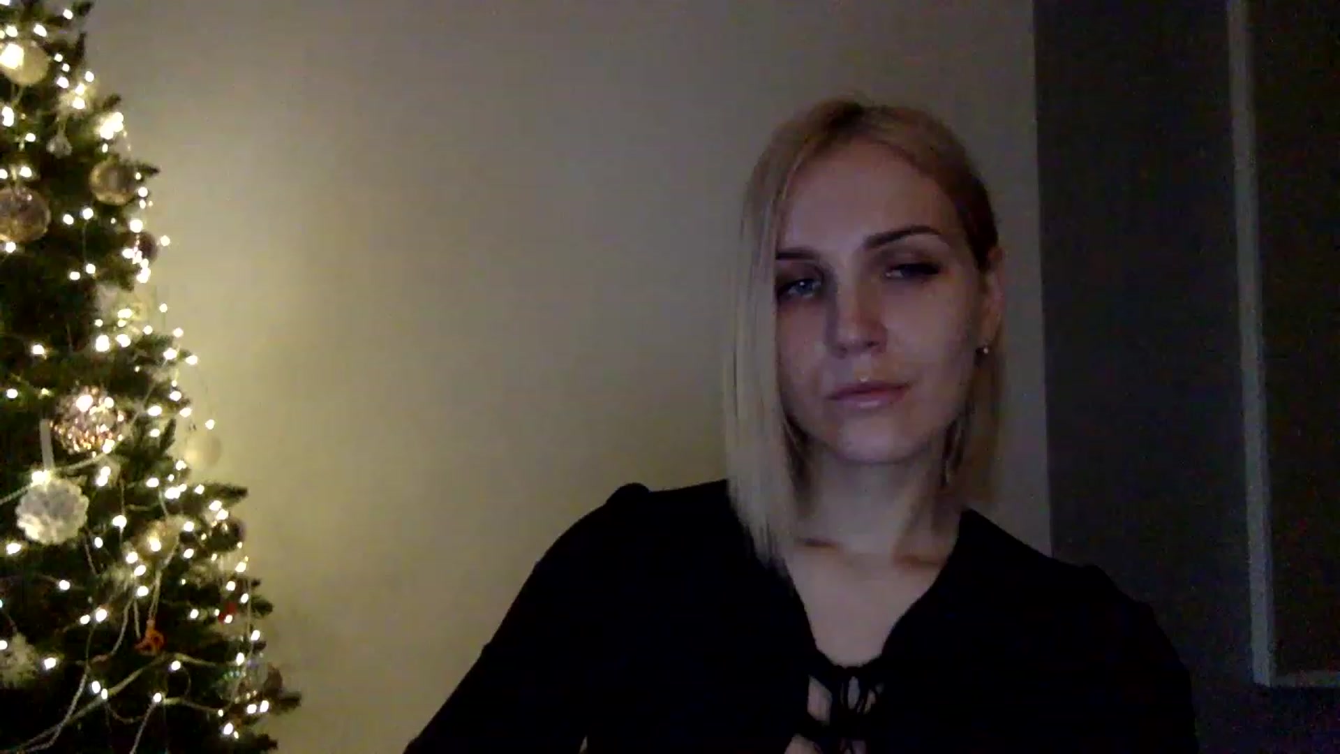 Gallery image thumbnail from Nicole_1286's myfreecams stream on, 12/26/2022, 14:23 image 9 of 20