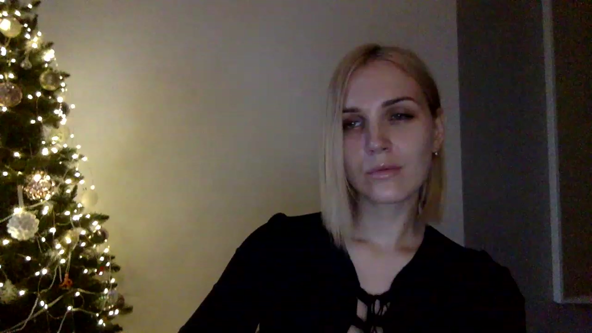 Gallery image thumbnail from Nicole_1286's myfreecams stream on, 12/26/2022, 14:23 image 6 of 20