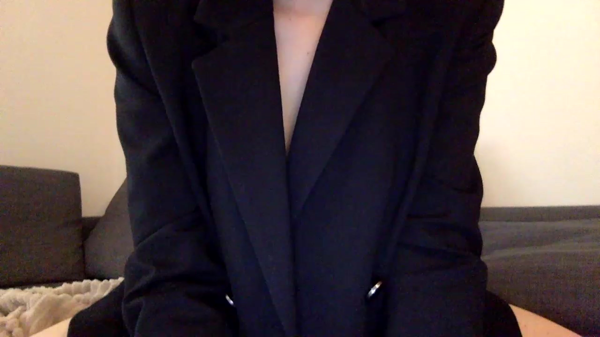 Gallery image thumbnail from Nicole_1286's myfreecams stream on, 06/02/2023, 11:15 image 19 of 20