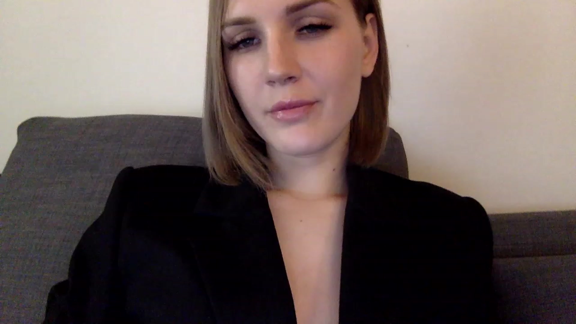 Gallery image thumbnail from Nicole_1286's myfreecams stream on, 06/02/2023, 11:15 image 9 of 20