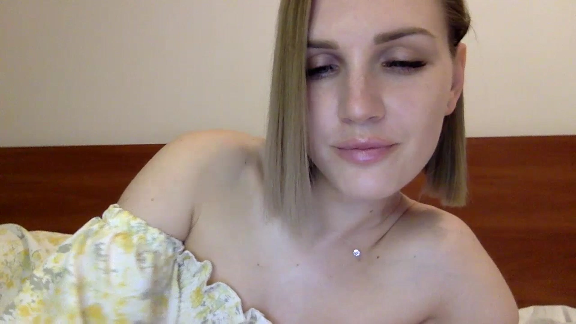 Gallery image thumbnail from Nicole_1286's myfreecams stream on, 07/04/2023, 10:56 image 7 of 20