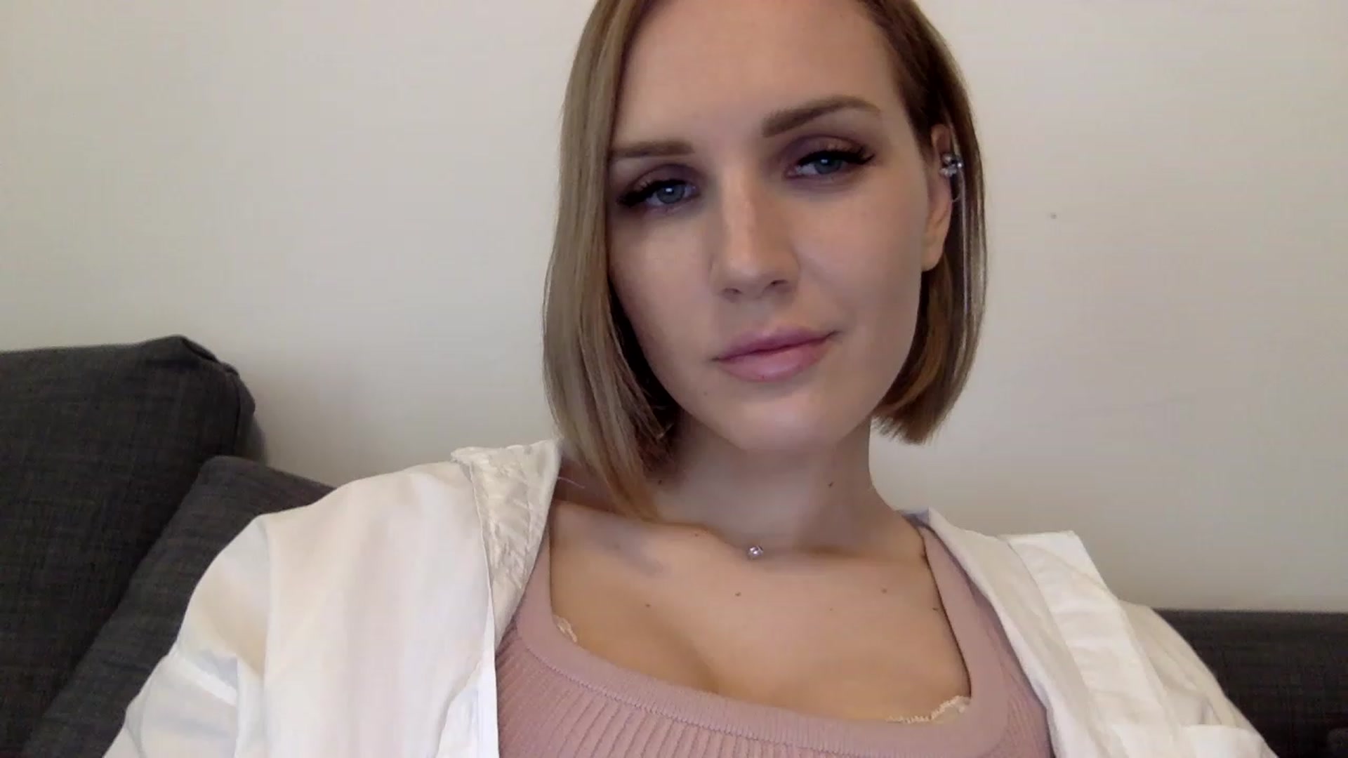 Gallery image thumbnail from Nicole_1286's myfreecams stream on, 07/18/2023, 11:02 image 8 of 20