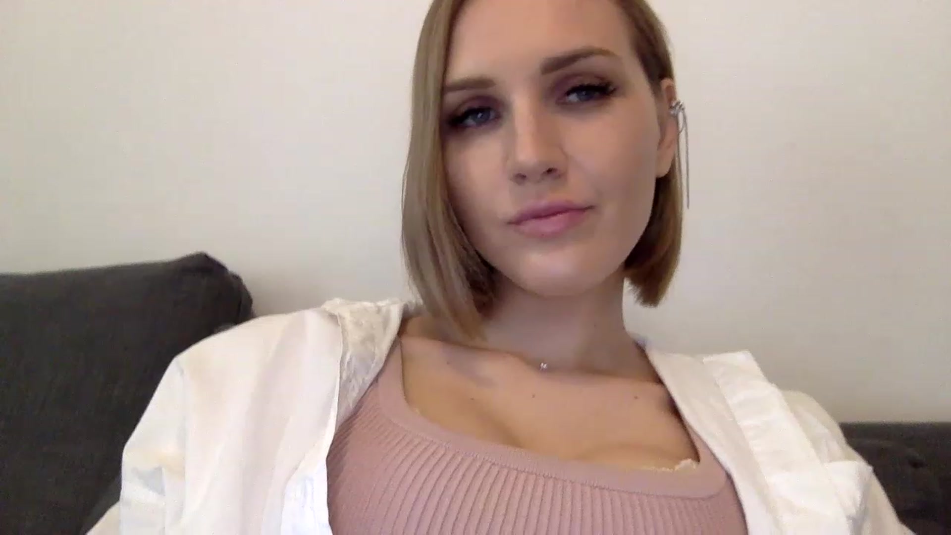 Gallery image thumbnail from Nicole_1286's myfreecams stream on, 07/18/2023, 11:02 image 16 of 20