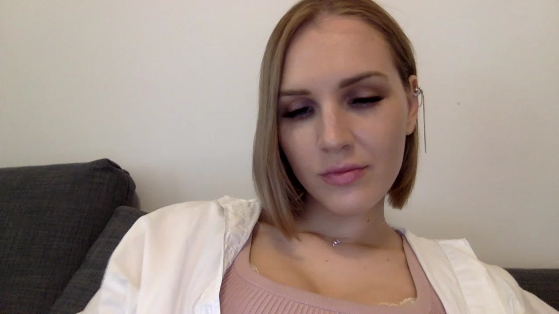 Gallery image thumbnail from Nicole_1286's myfreecams stream on, 07/18/2023, 11:02 image 14 of 20
