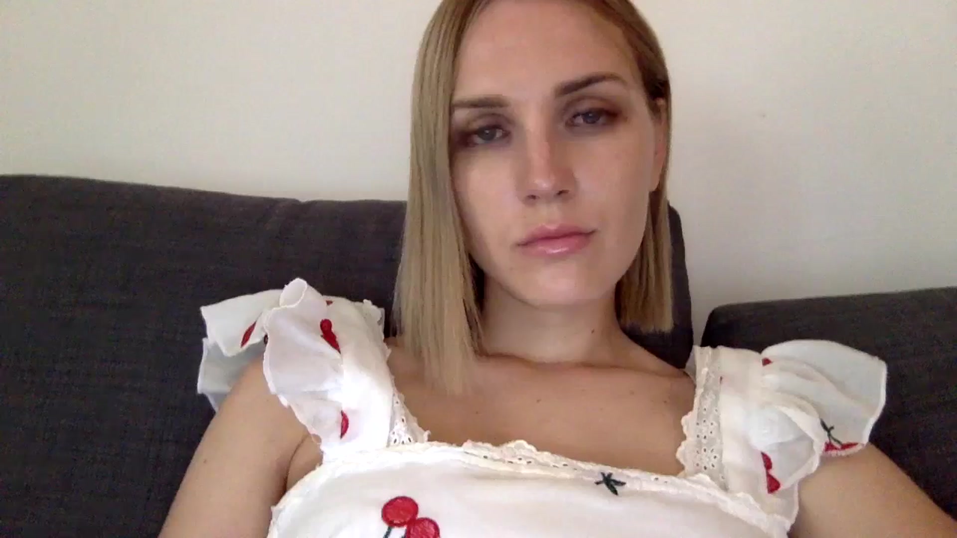 Gallery image thumbnail from Nicole_1286's myfreecams stream on, 08/29/2023, 08:22 image 3 of 20