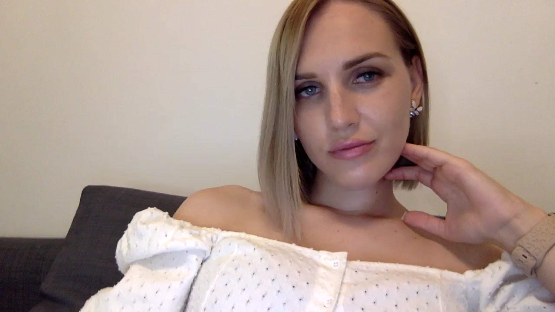Gallery image thumbnail from Nicole_1286's myfreecams stream on, 08/30/2023, 12:47 image 3 of 20