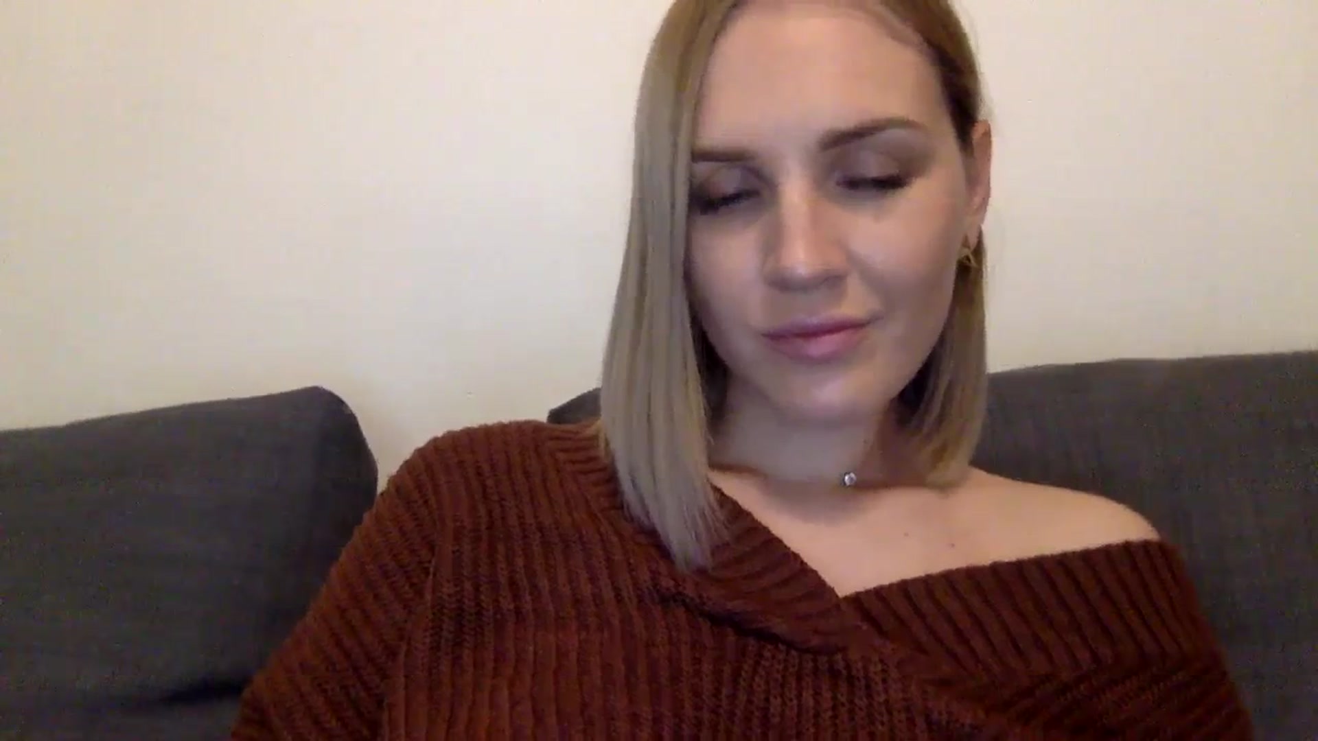 Gallery image thumbnail from Nicole_1286's myfreecams stream on, 10/16/2023, 11:43 image 17 of 20