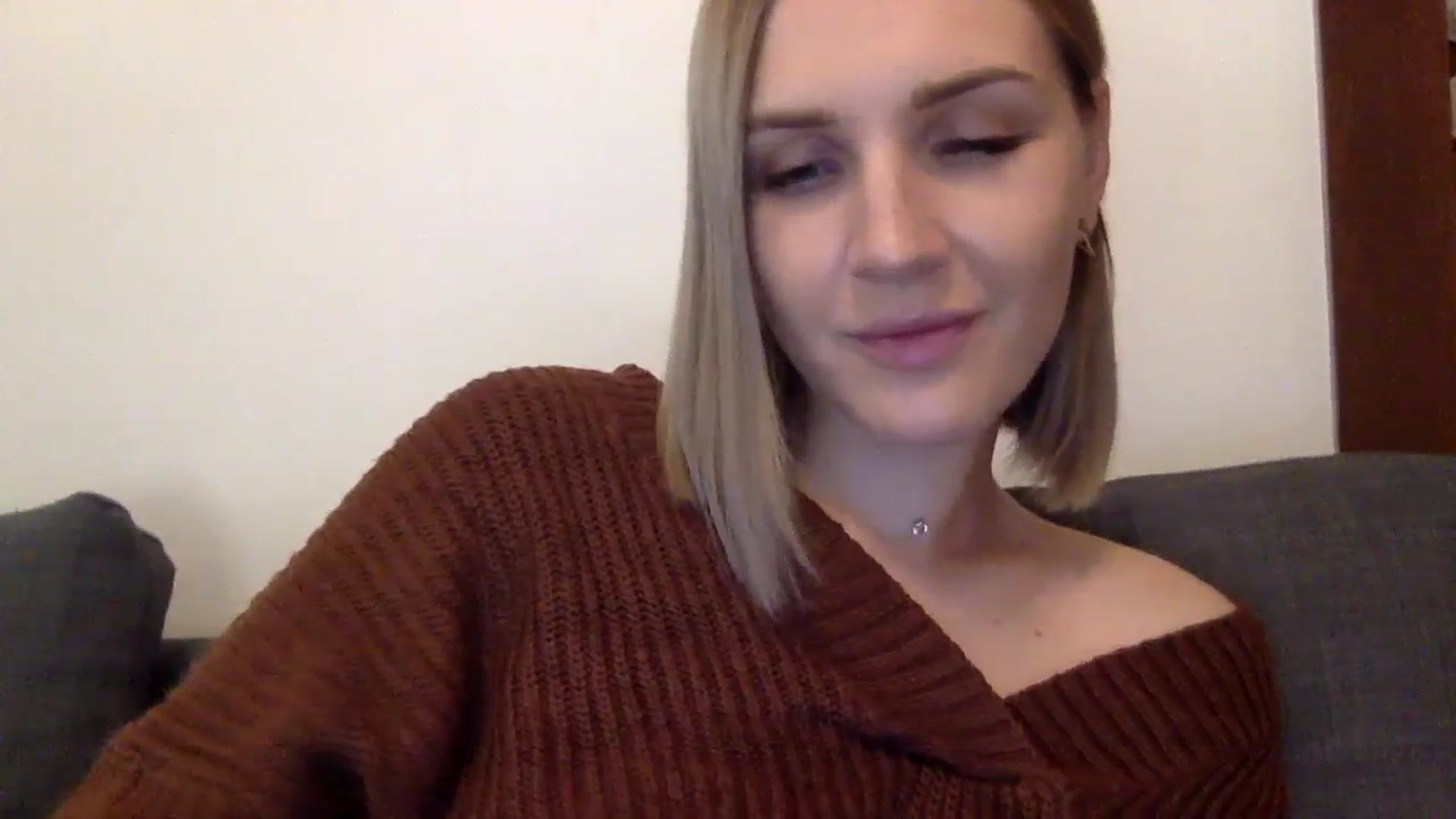 Gallery image thumbnail from Nicole_1286's myfreecams stream on, 10/16/2023, 11:43 image 6 of 20