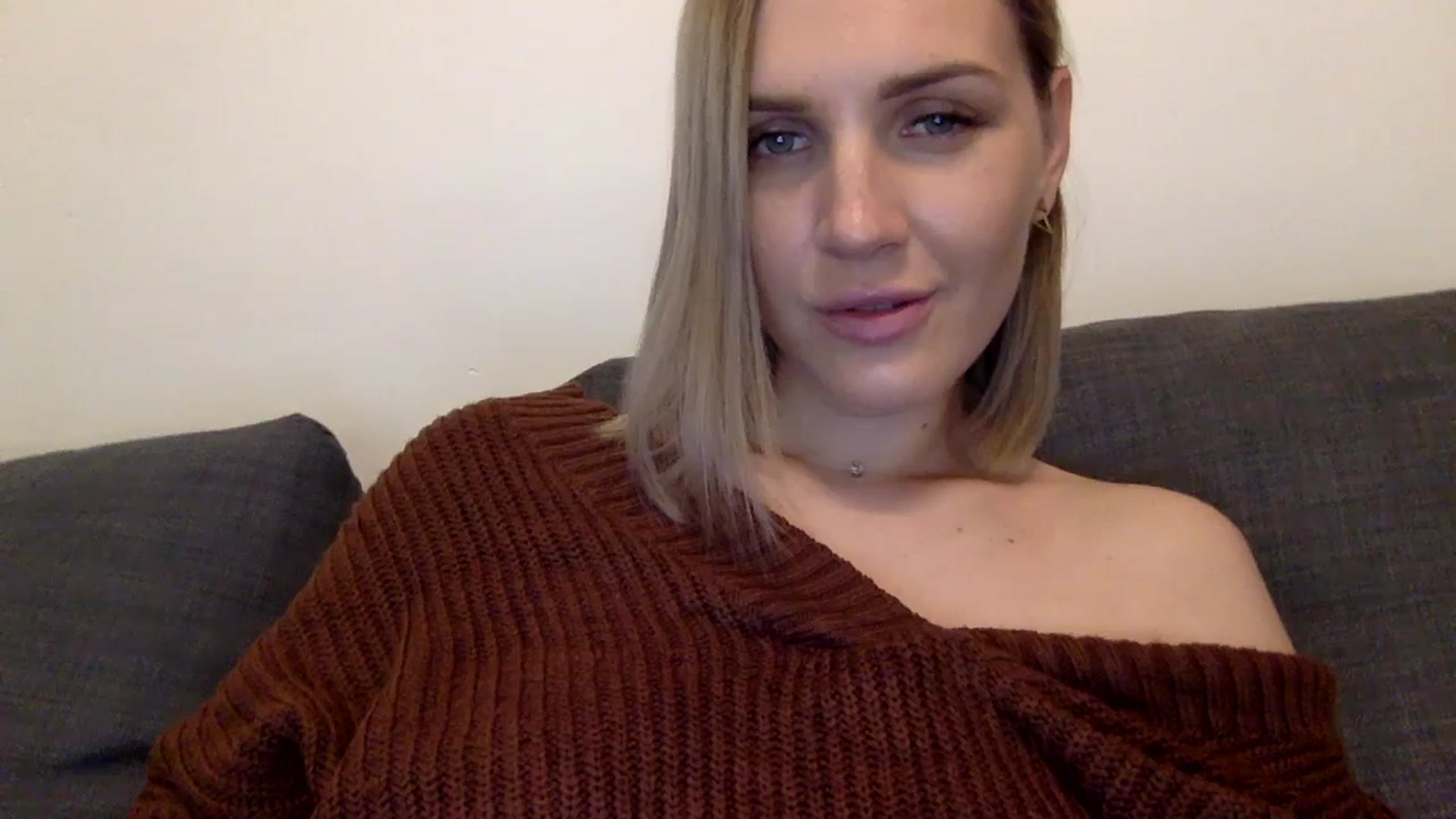 Gallery image thumbnail from Nicole_1286's myfreecams stream on, 10/16/2023, 11:43 image 19 of 20