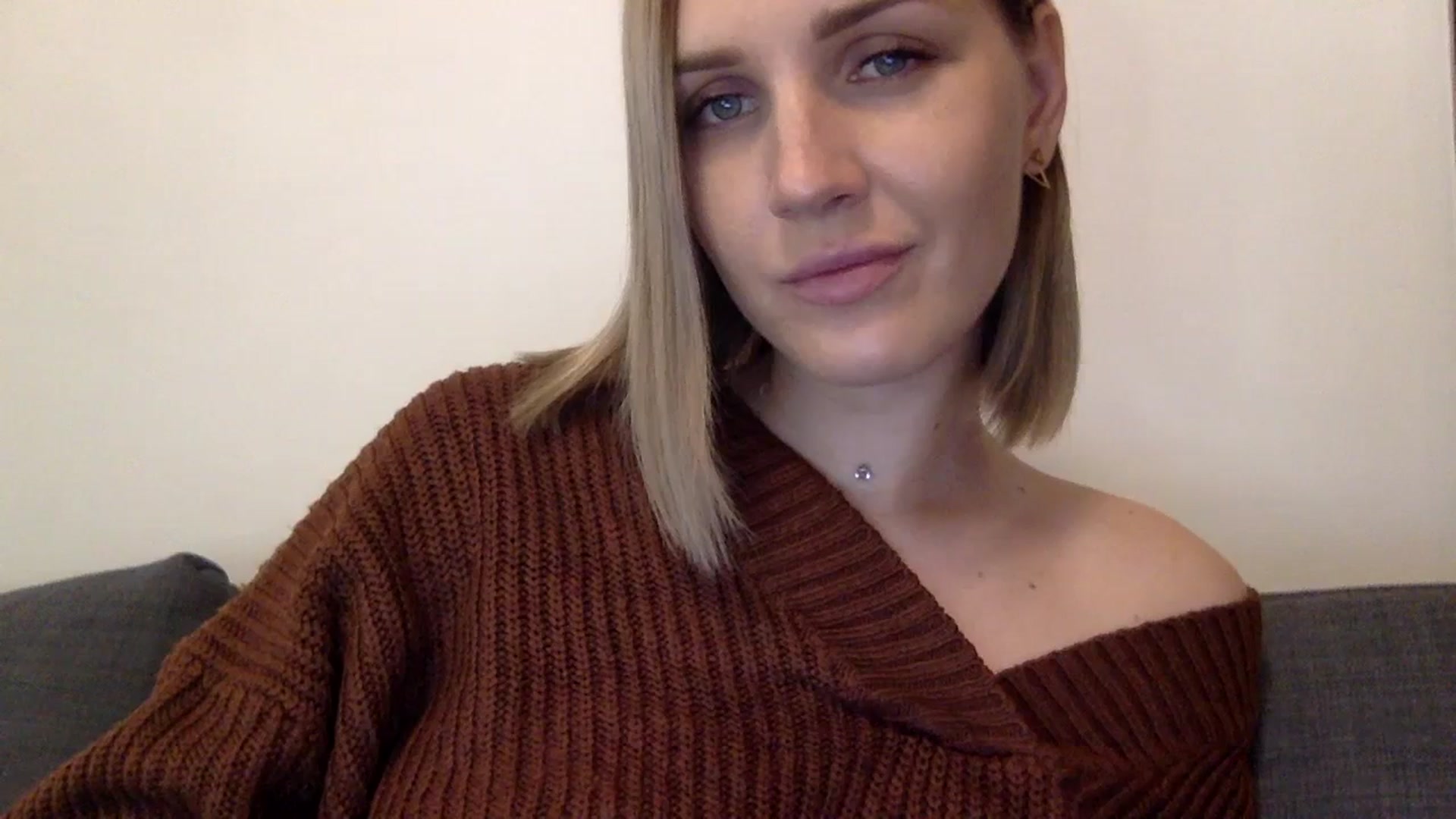Gallery image thumbnail from Nicole_1286's myfreecams stream on, 10/16/2023, 11:43 image 4 of 20