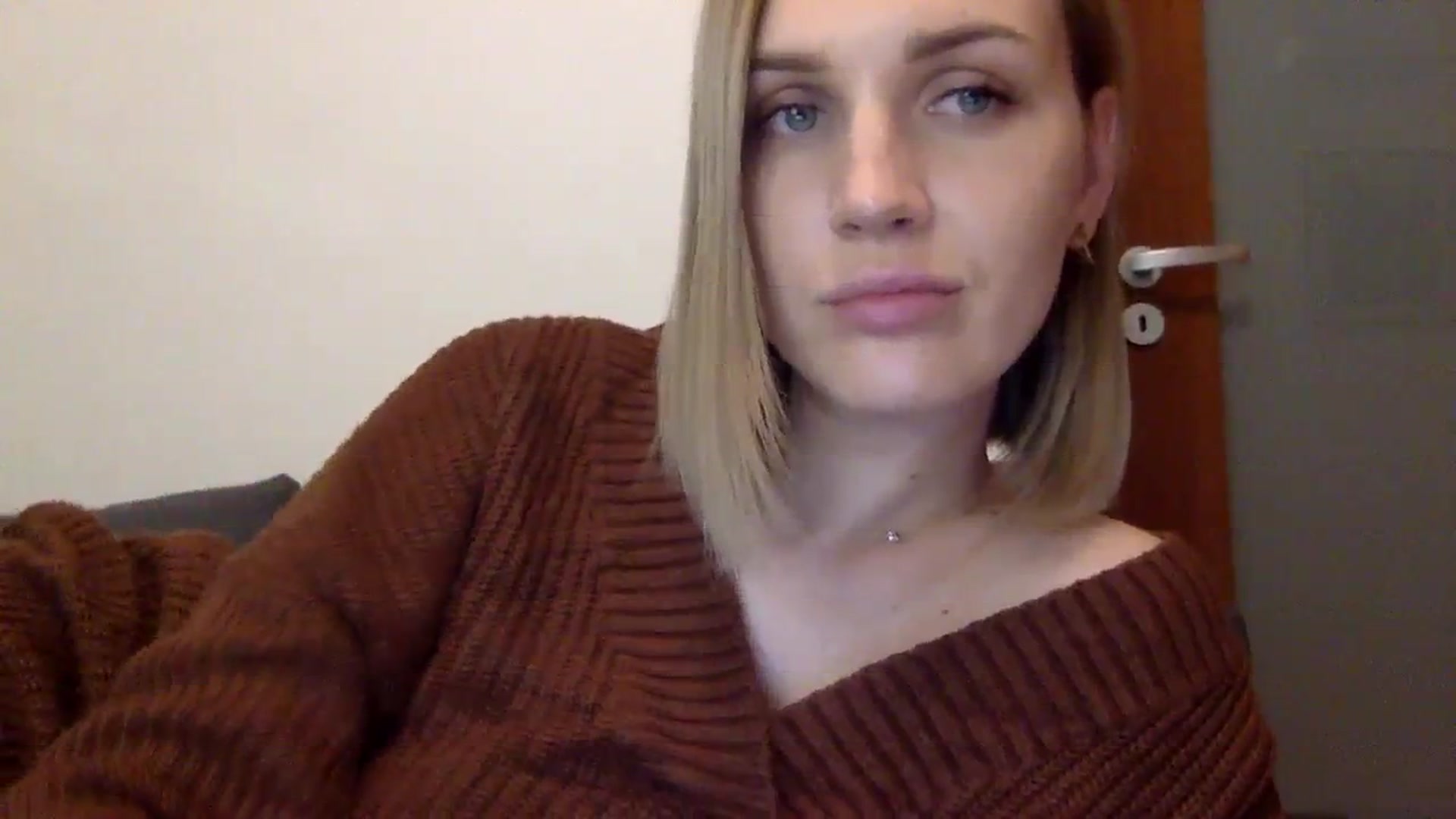 Gallery image thumbnail from Nicole_1286's myfreecams stream on, 10/16/2023, 11:43 image 13 of 20