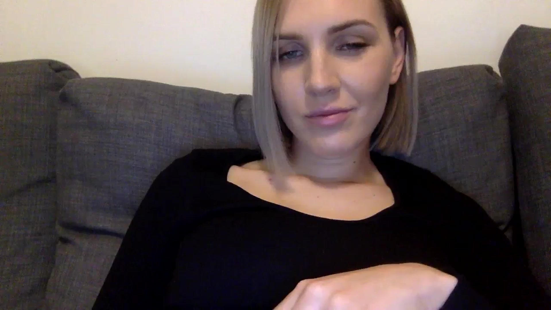 Gallery image thumbnail from Nicole_1286's myfreecams stream on, 10/20/2023, 12:06 image 20 of 20
