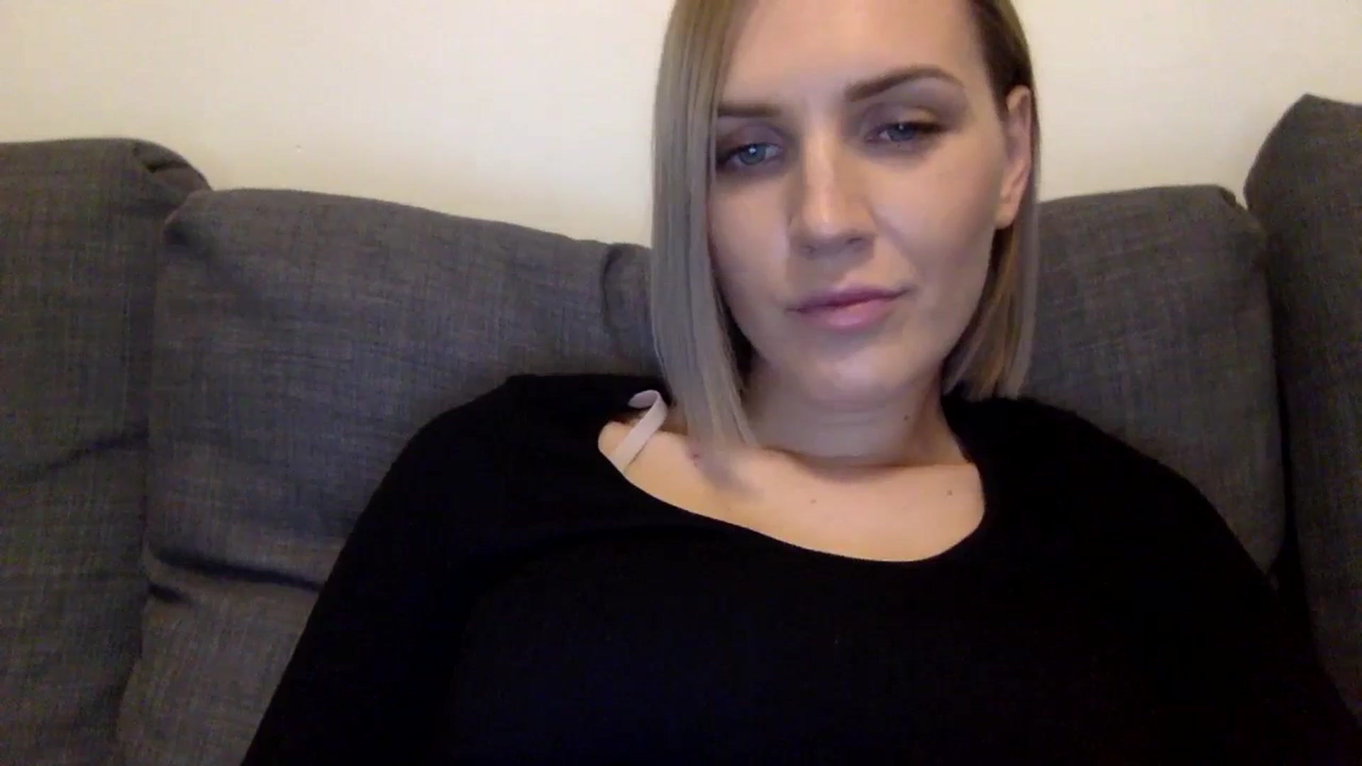 Gallery image thumbnail from Nicole_1286's myfreecams stream on, 10/20/2023, 12:06 image 18 of 20
