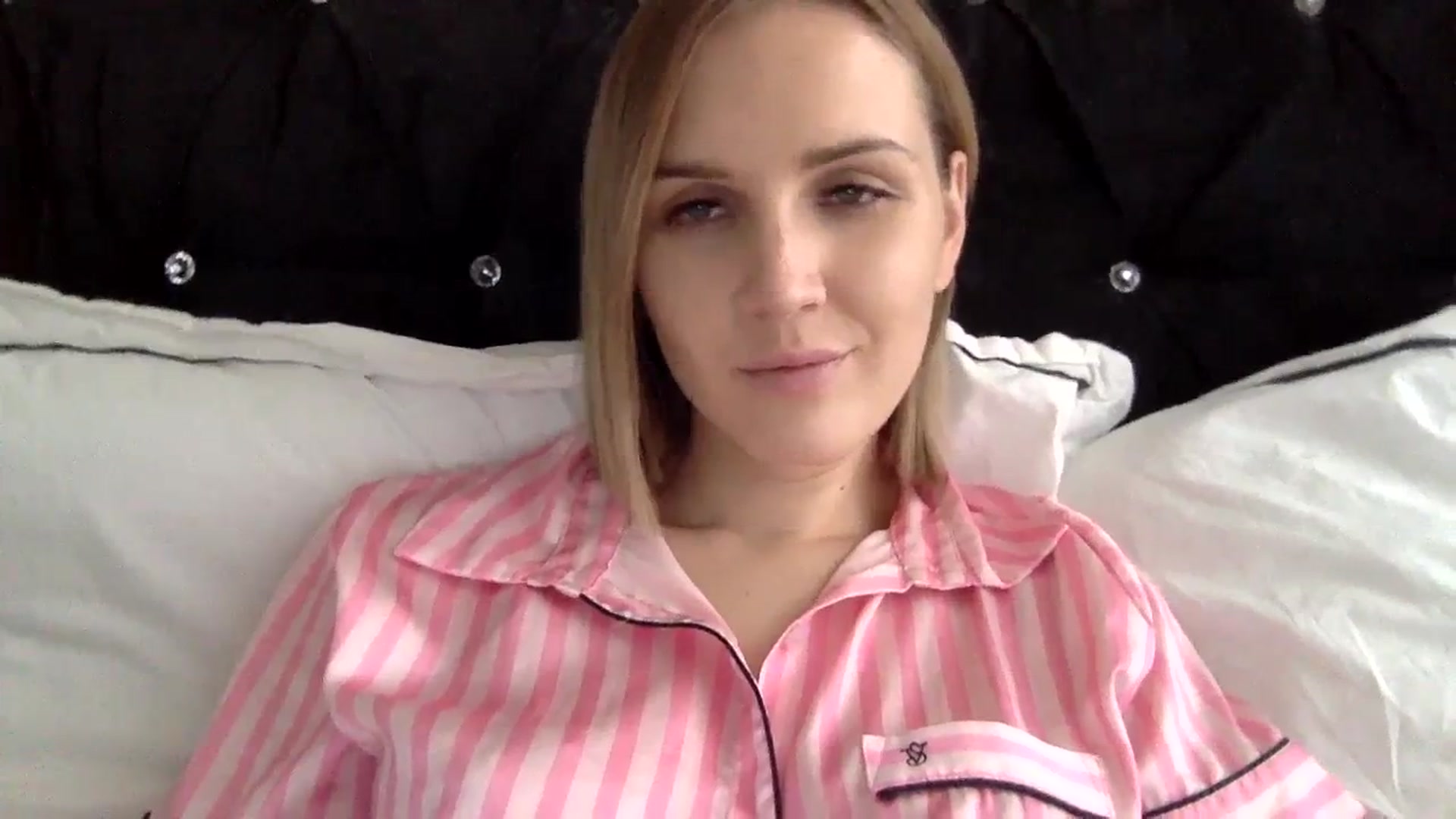 Gallery image thumbnail from Nicole_1286's myfreecams stream on, 12/06/2023, 20:19 image 8 of 20