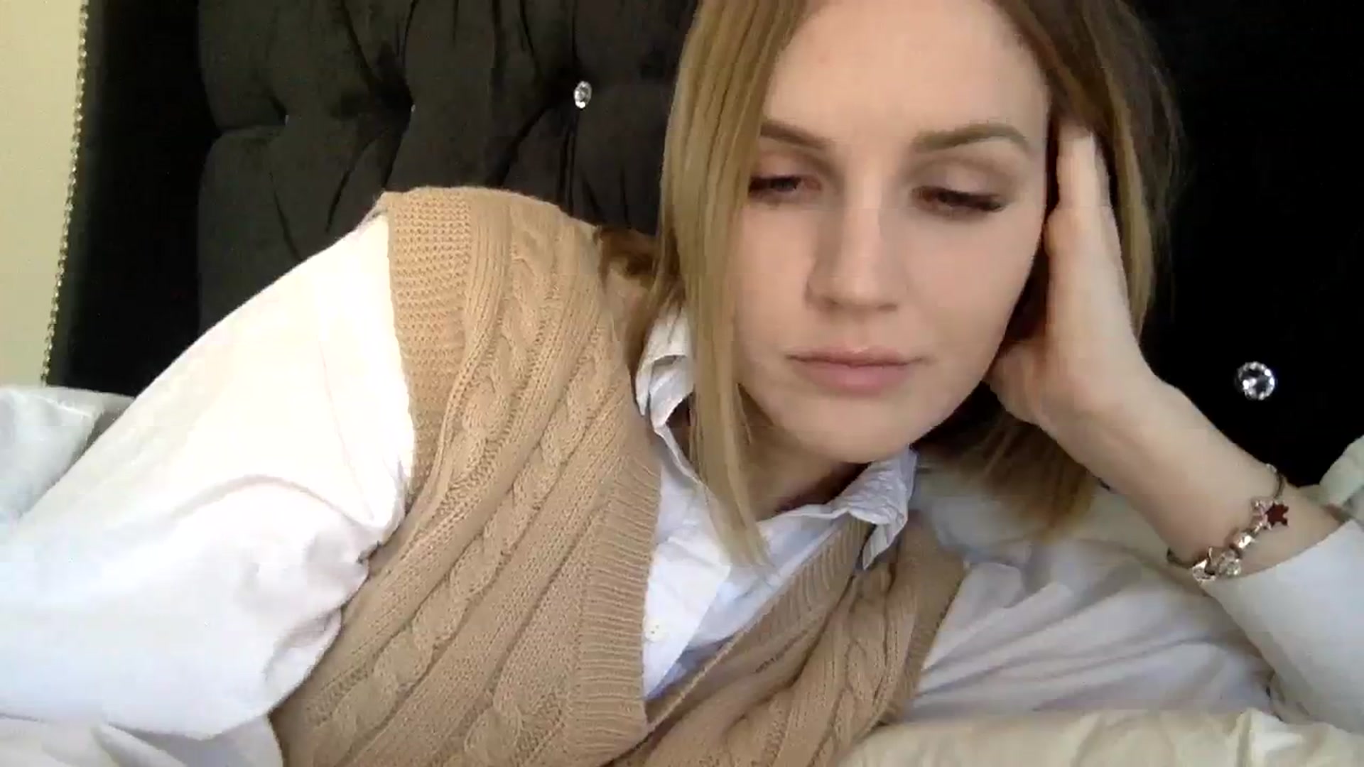 Gallery image thumbnail from Nicole_1286's myfreecams stream on, 02/20/2024, 18:27 image 11 of 20
