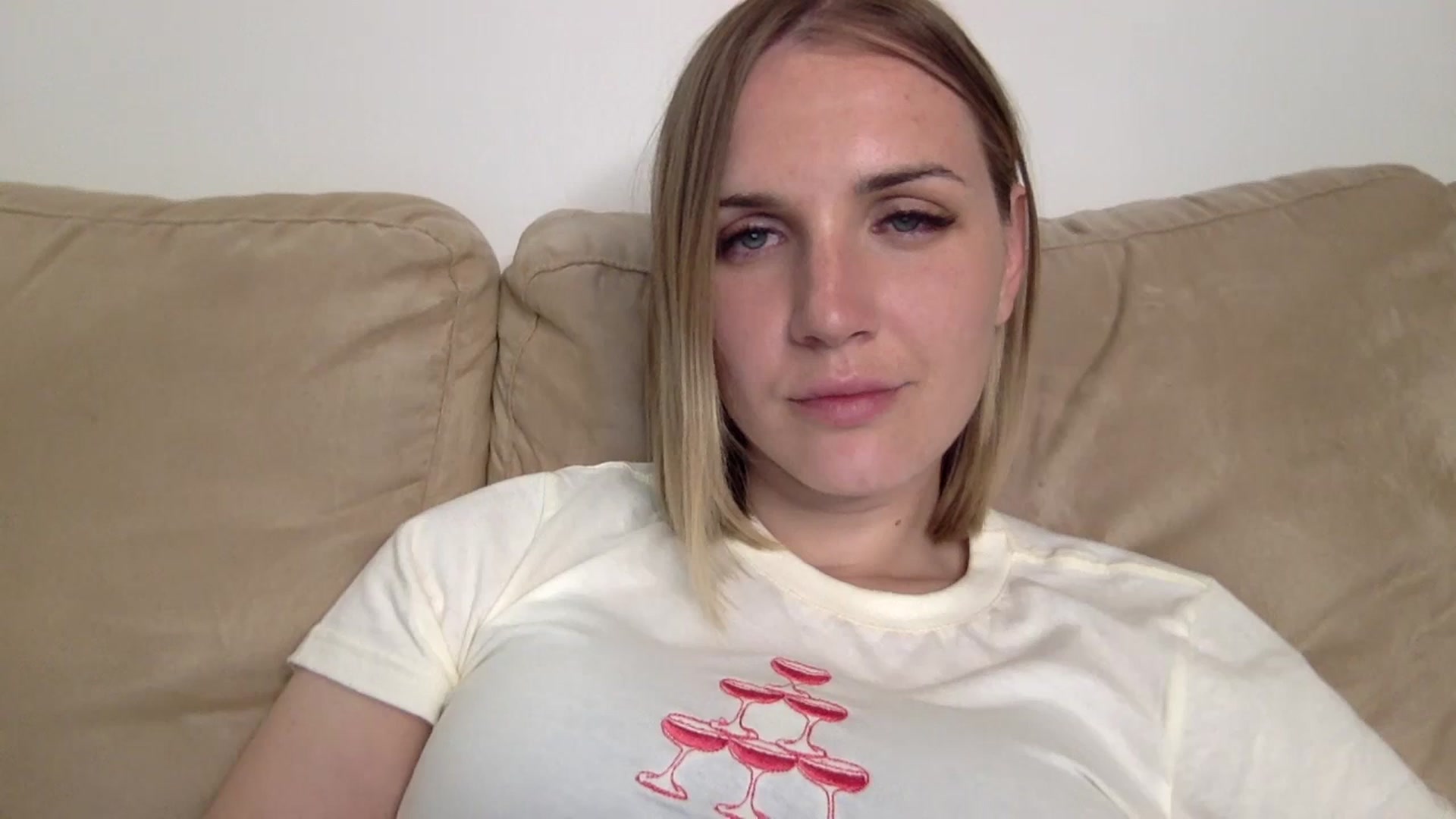 Gallery image thumbnail from Nicole_1286's myfreecams stream on, 06/11/2024, 01:30 image 8 of 20