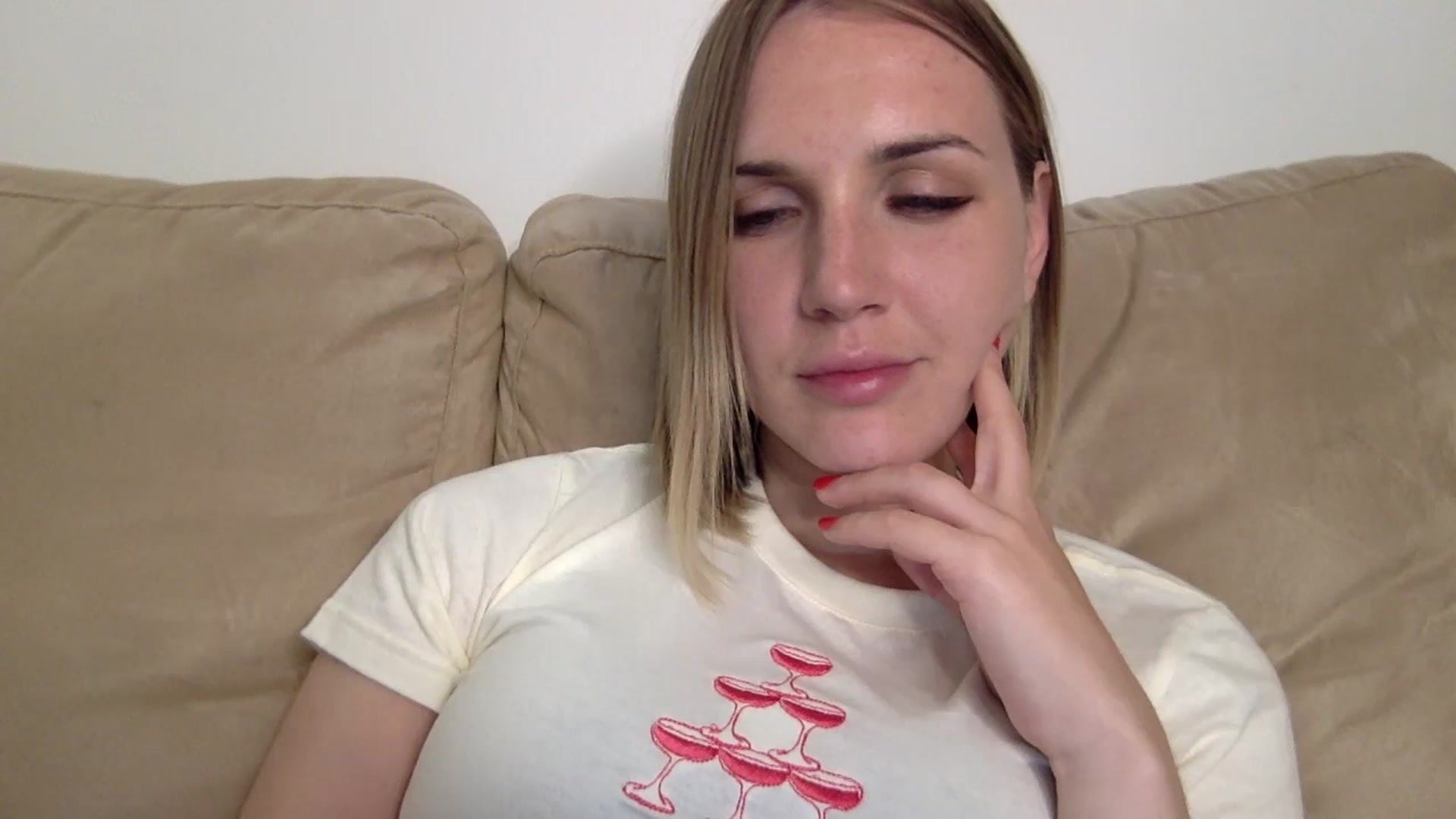 Gallery image thumbnail from Nicole_1286's myfreecams stream on, 06/11/2024, 01:30 image 3 of 20