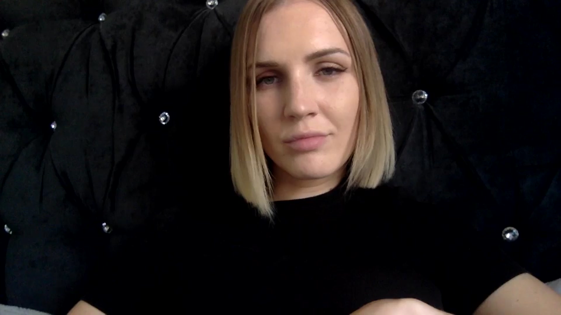 Gallery image thumbnail from Nicole_1286's myfreecams stream on, 09/16/2024, 18:21 image 14 of 20