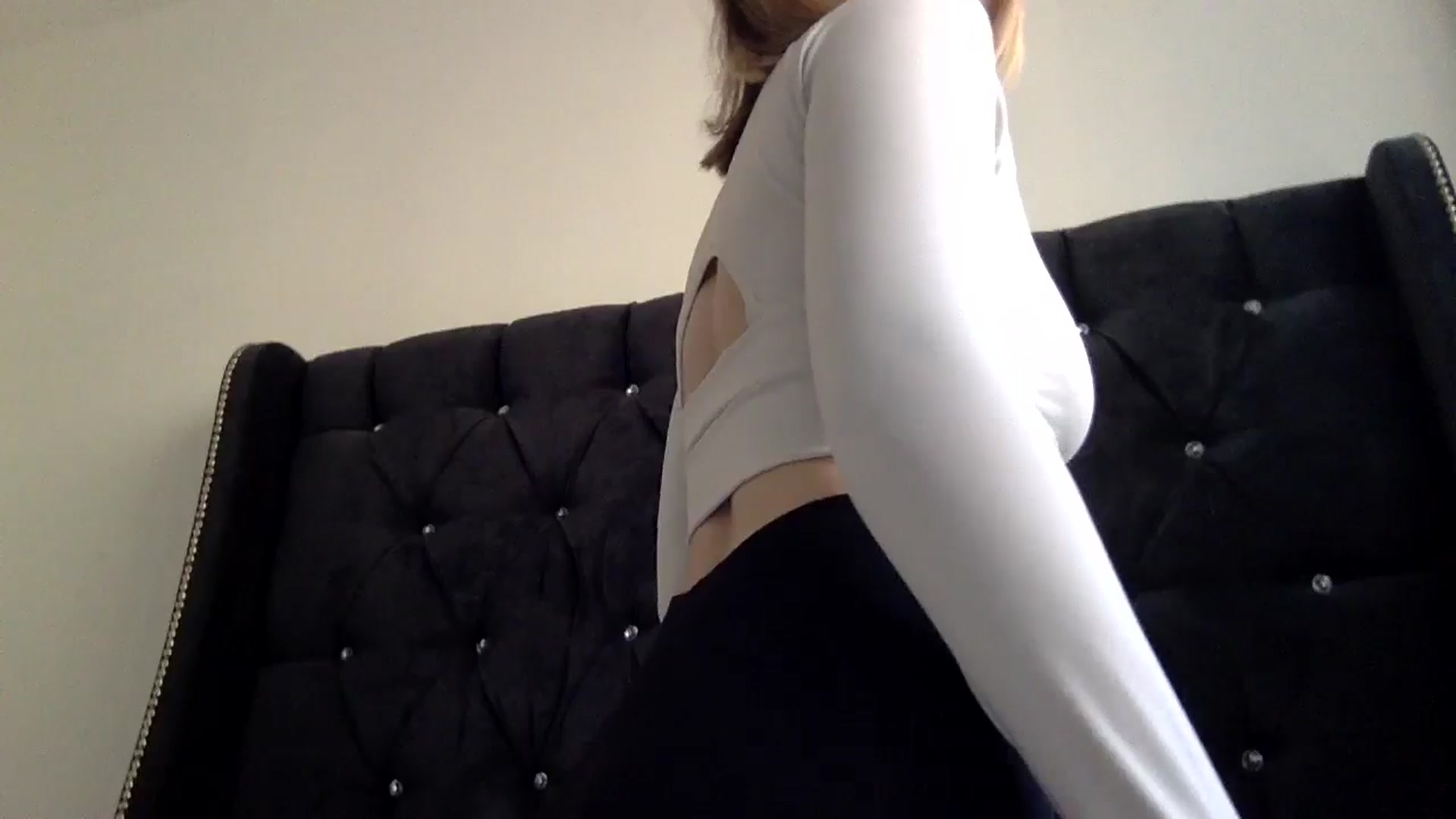 Gallery image thumbnail from Nicole_1286's myfreecams stream on, 01/14/2025, 18:50 image 13 of 20