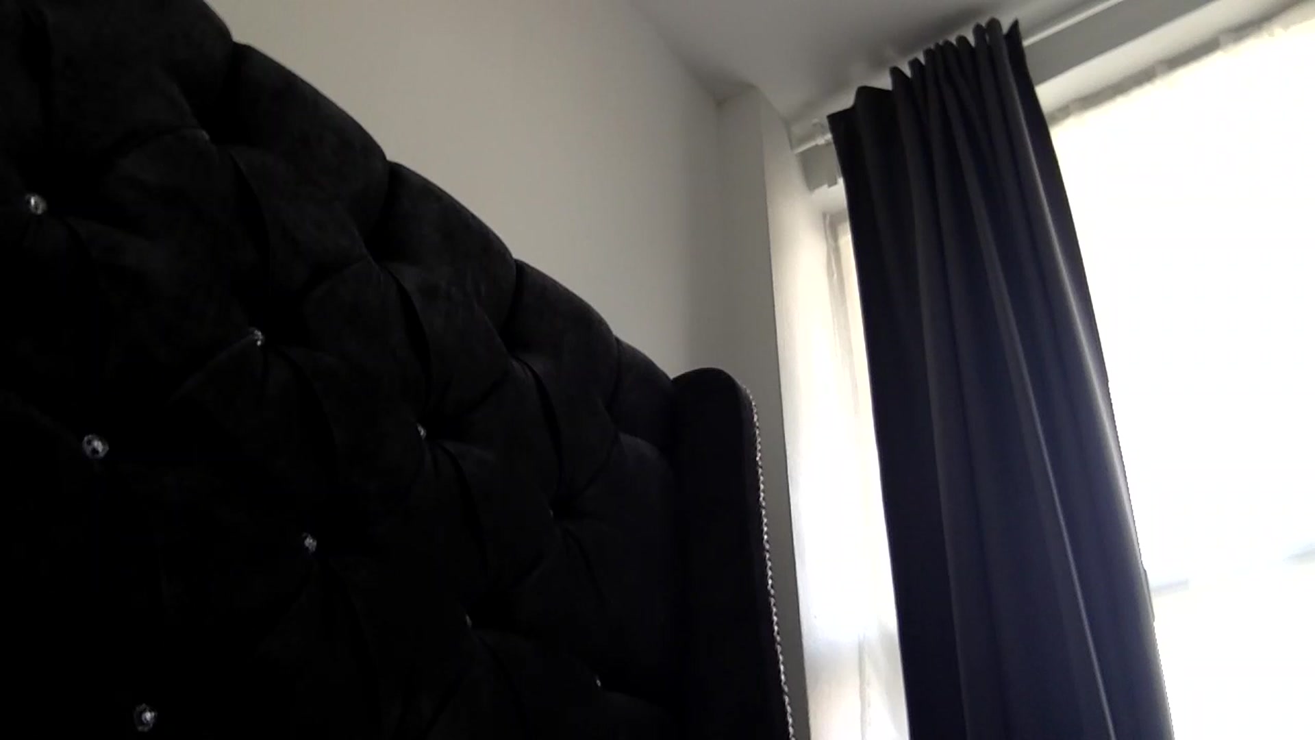 Gallery image thumbnail from Nicole_1286's myfreecams stream on, 04/08/2025, 15:52 image 6 of 20