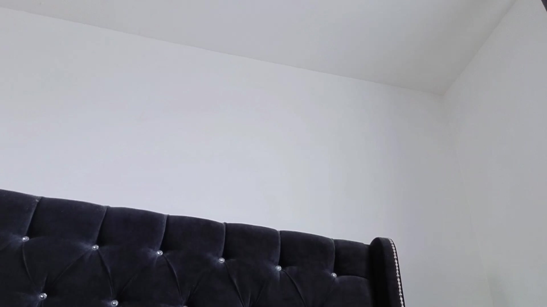 Gallery image thumbnail from Nicole_1286's myfreecams stream on, 05/01/2026, 19:40 image 11 of 20