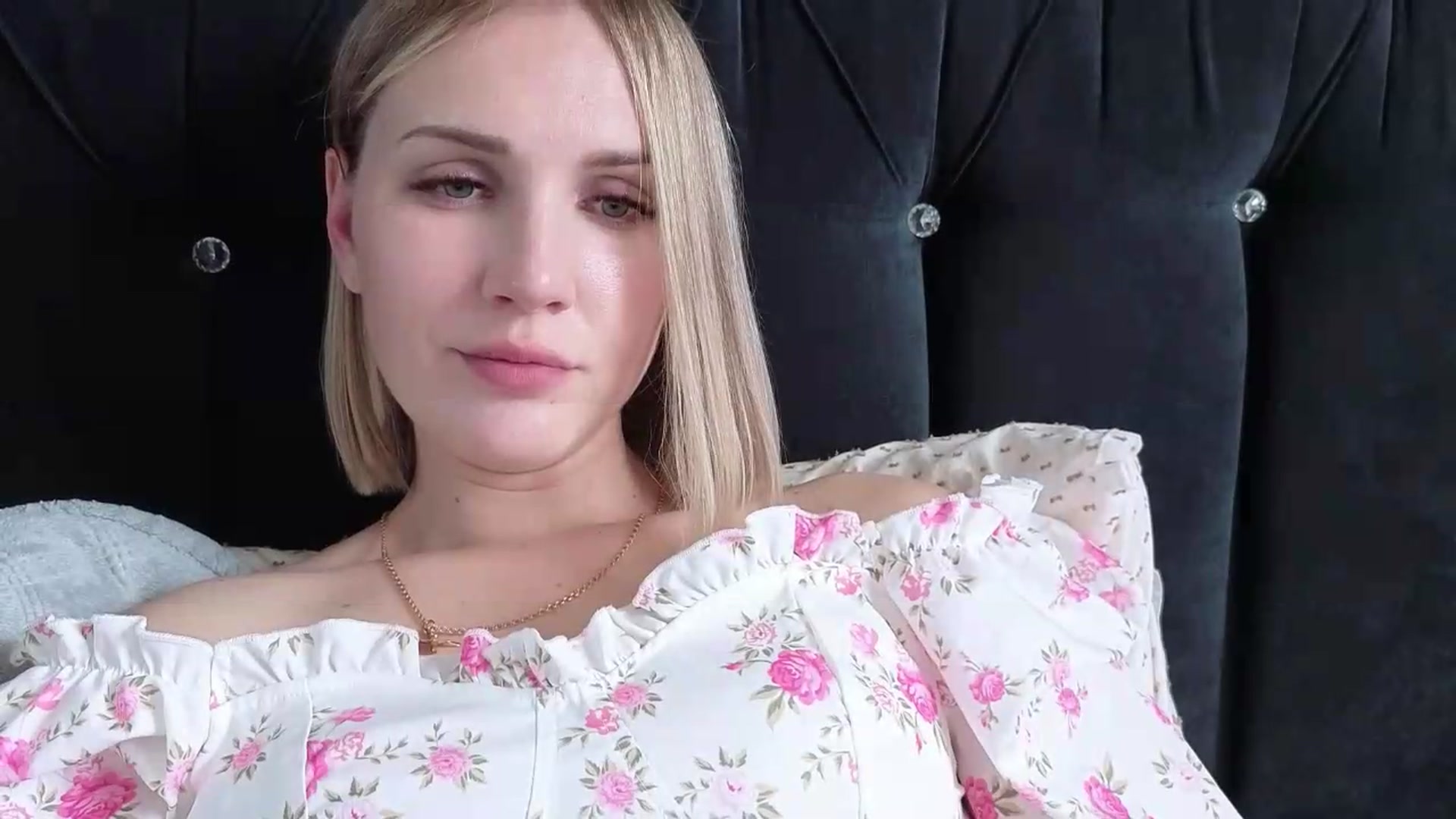 Gallery image thumbnail from Nicole_1286's myfreecams stream on, 06/18/2026, 19:50 image 2 of 20