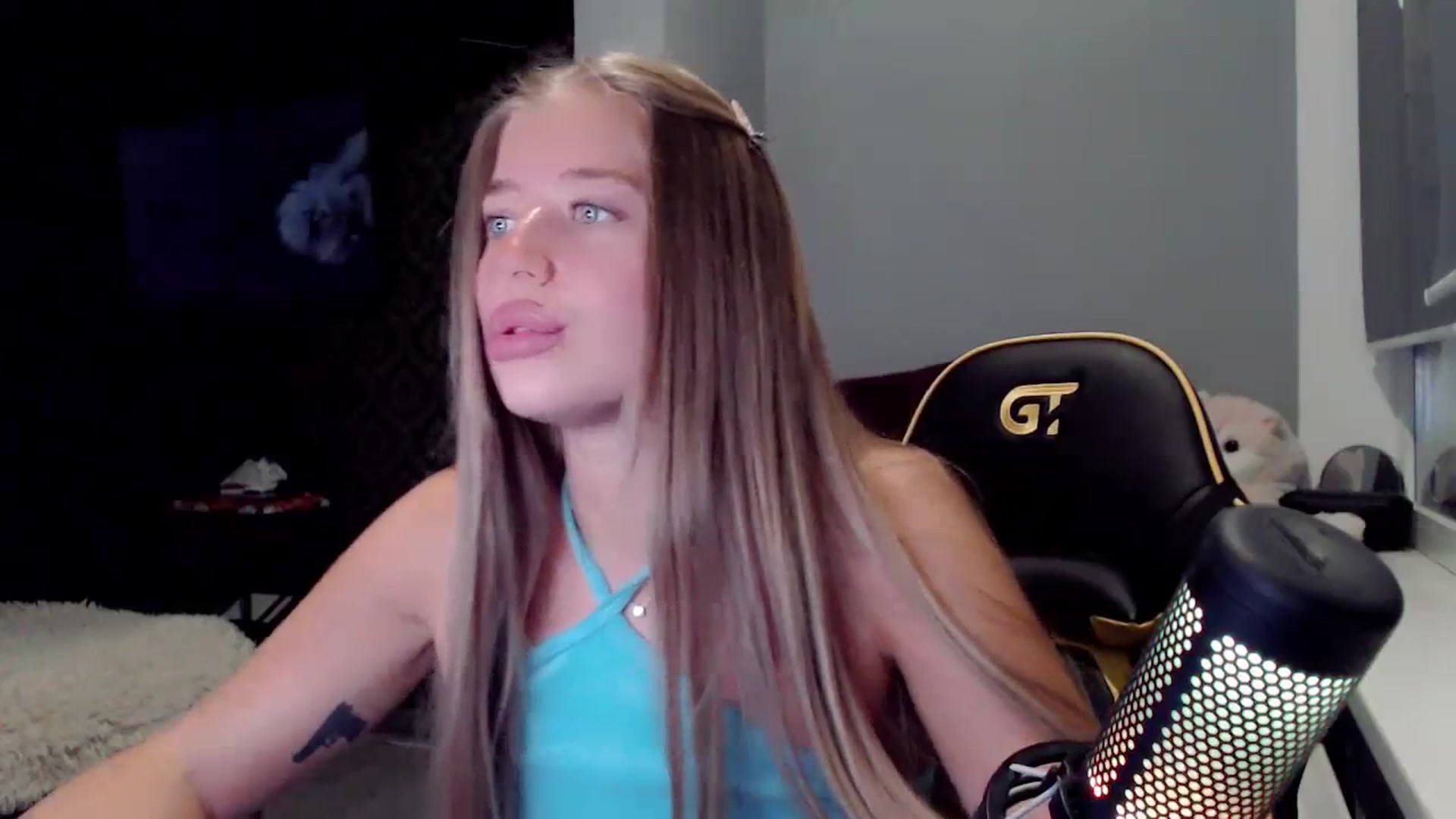 Gallery image thumbnail from Nicole_Bllare's myfreecams stream on, 09/19/2023, 19:45 image 5 of 20